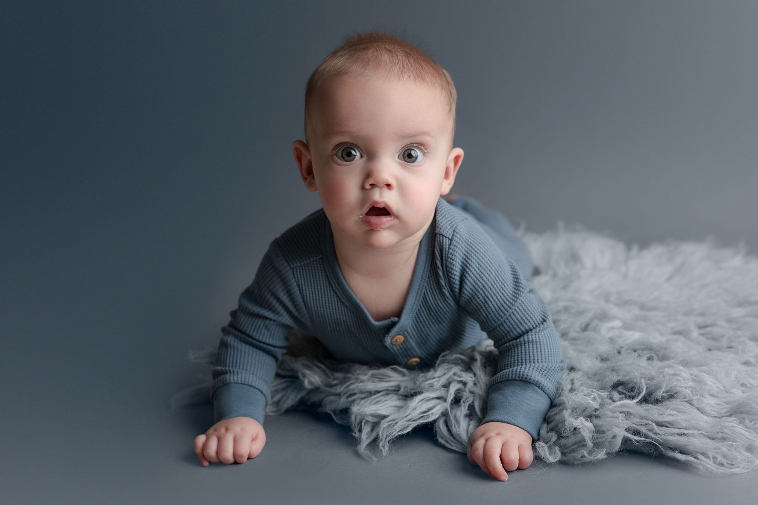 Sitter milestone photo. Hatched Newborn Photography