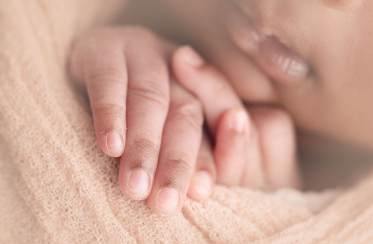 Dramatic macro photo. Southwest Wisconsin Newborn Photos