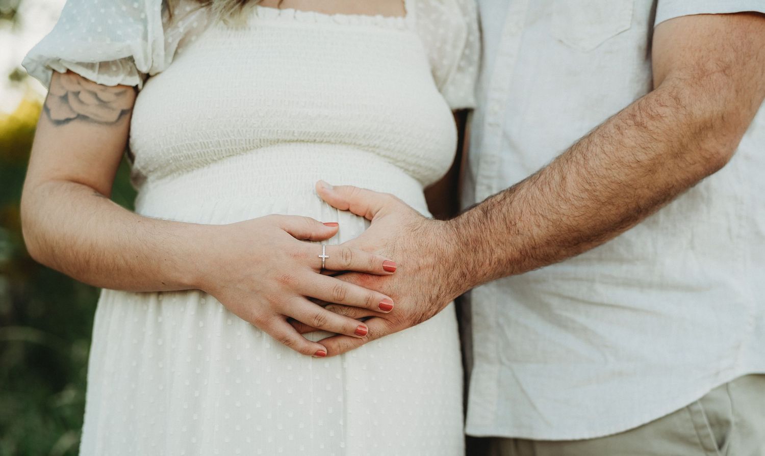 Maternity Photography by Hatched Photography, Serving Madison, Verona, Mount Horeb, Middleton, Sun Prairie and surrounding areas.