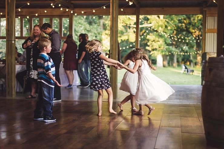 kids dancing at wedding reception in clear lake, iowa