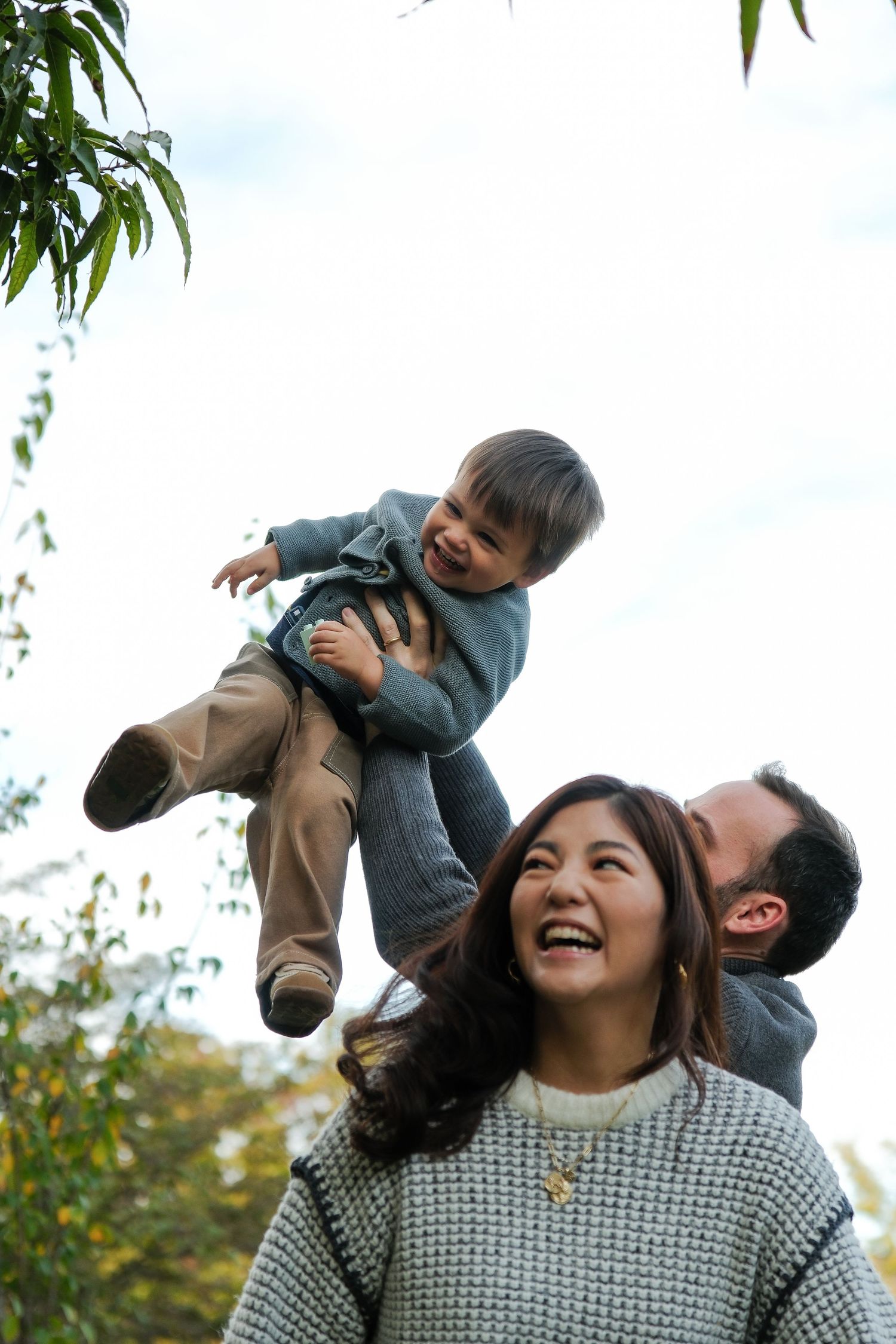 Family Photo Session! Fun, genuine, and documentary-style real family moments.