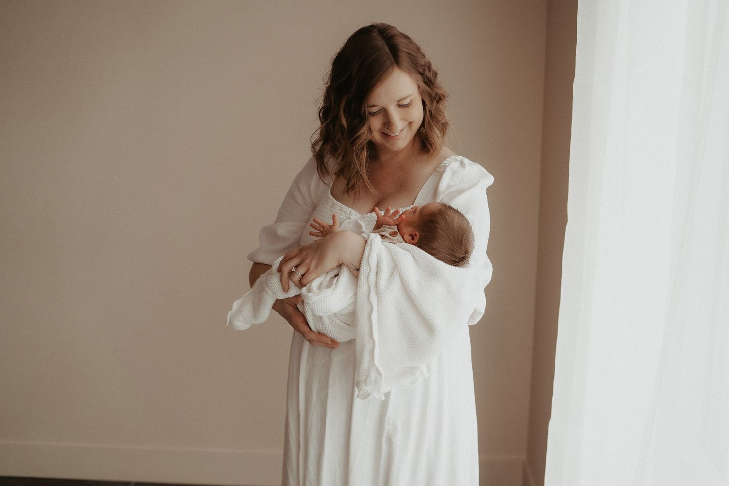 mom and newborn
