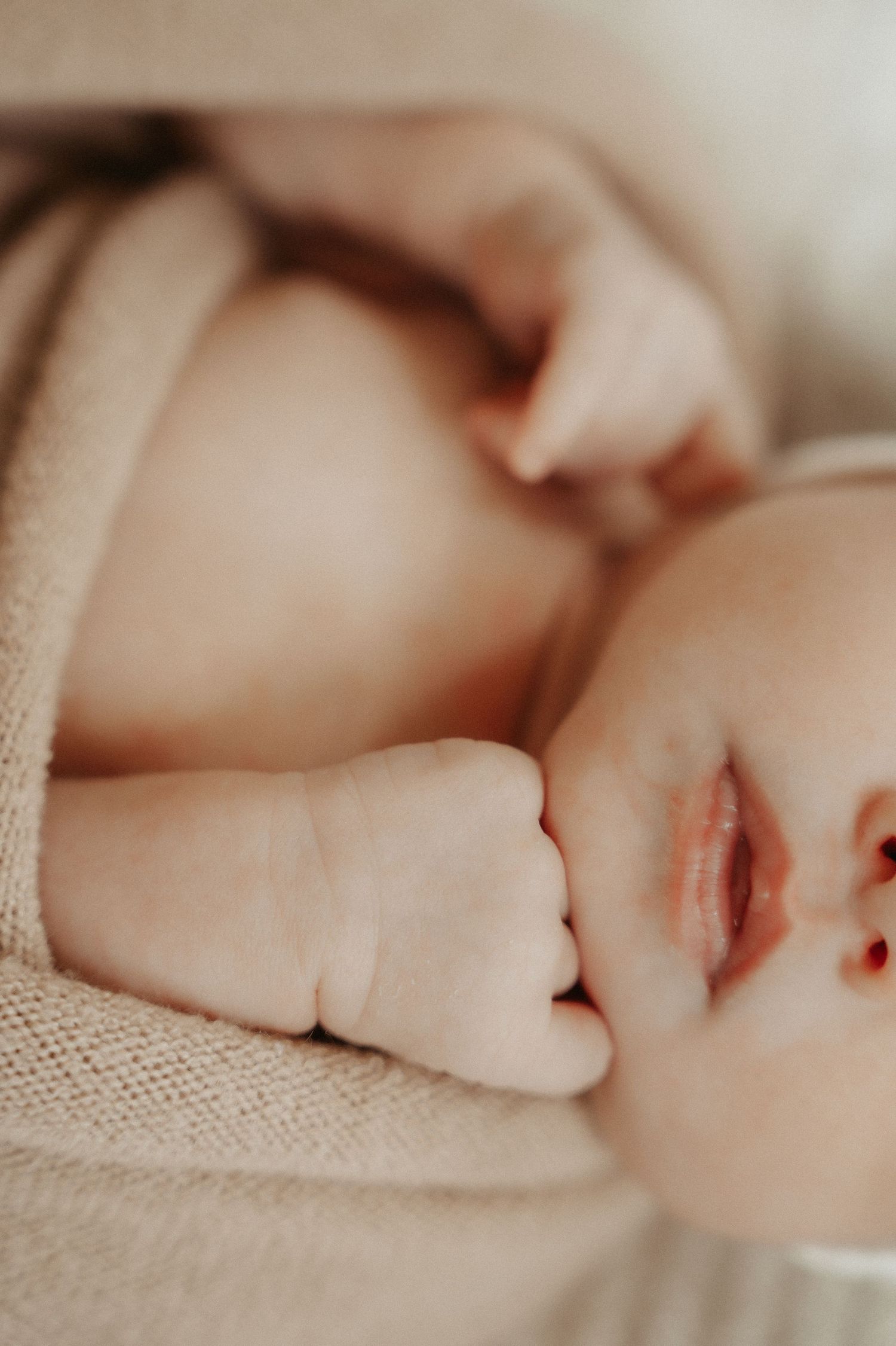 newborn with detaisl