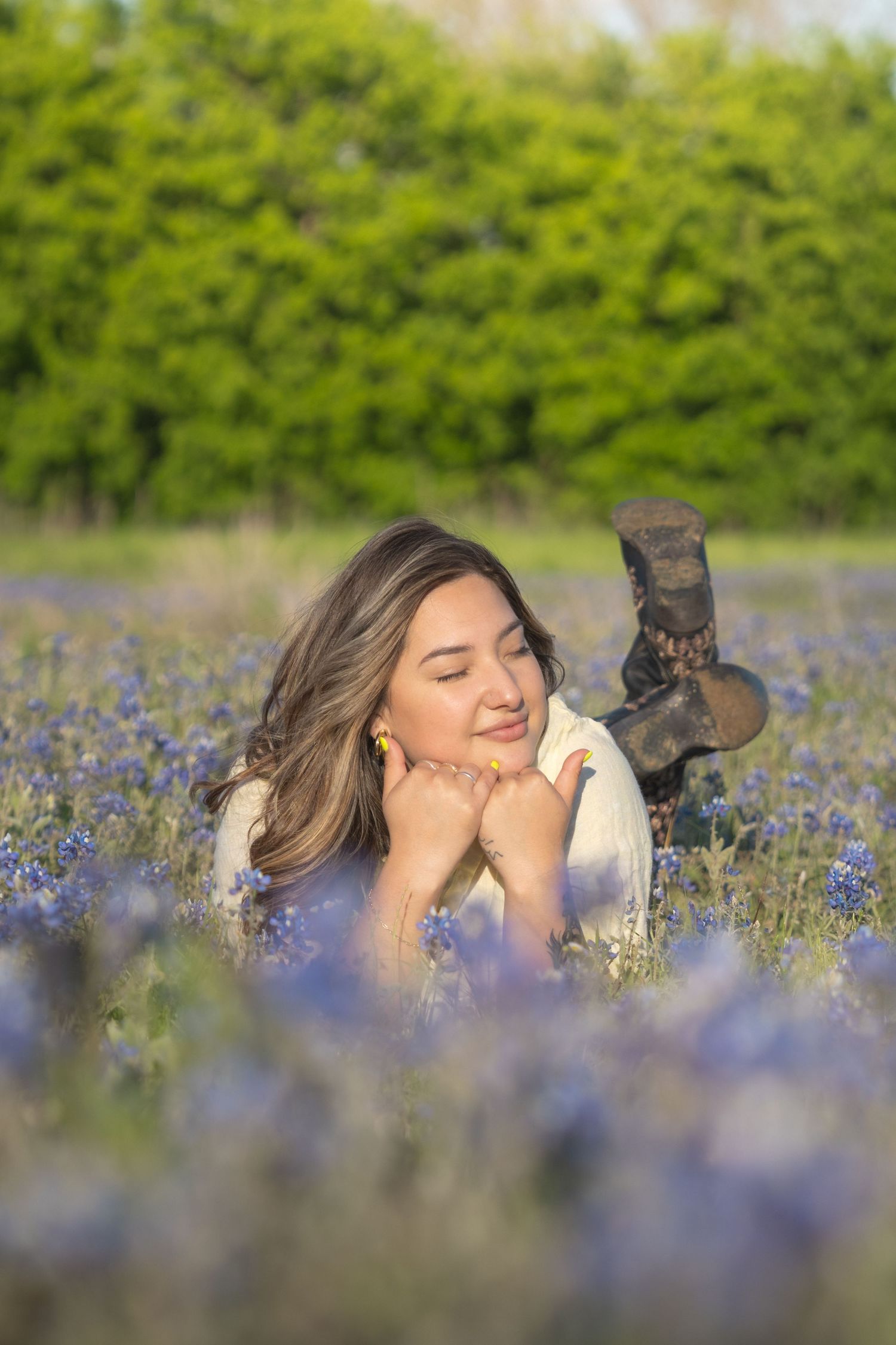 outdoor nature spring summer portrait editorial headshot portraiture photography services
