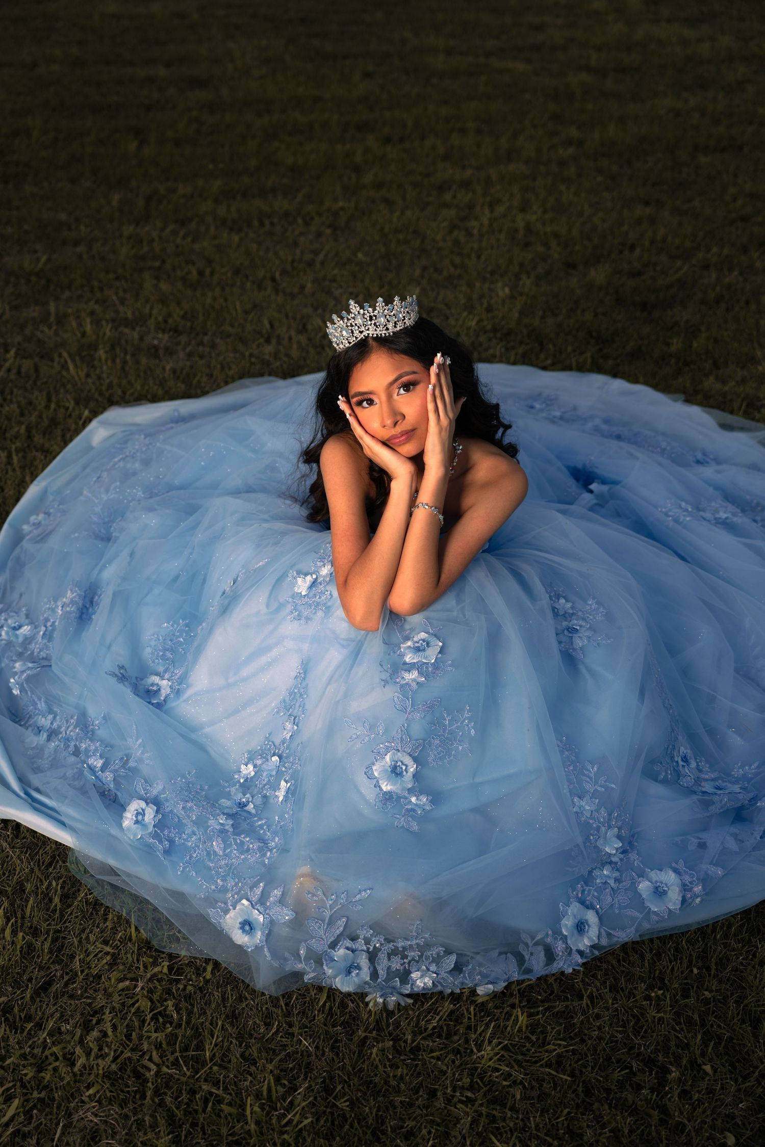quinceanera birthday portrait editorial headshot portraiture photography services
