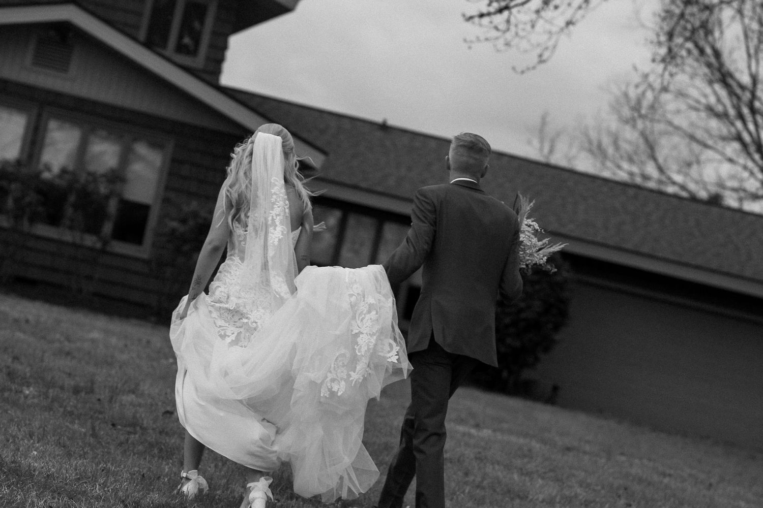 Black and white wedding photos showing a couple's silhouettes against an outdoor background.
