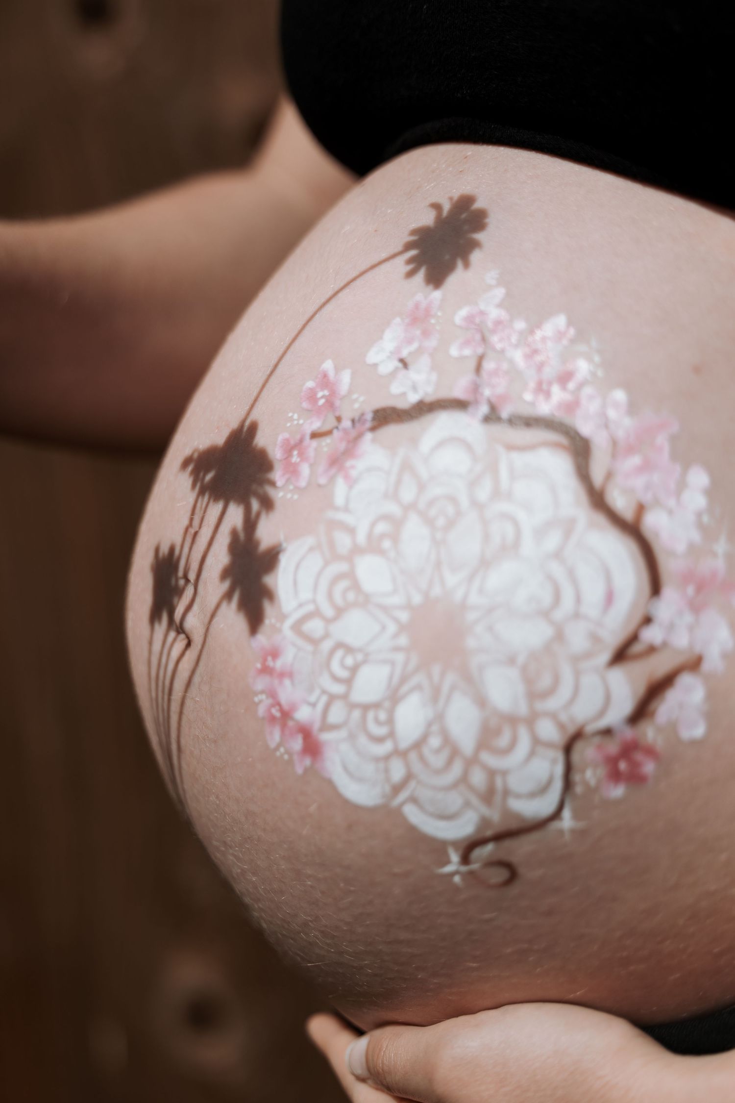 Photographe à Chartres, Eure-et-Loir, je capture vos mariages et instants de vie en famille, couple ou naissance avec émotion.