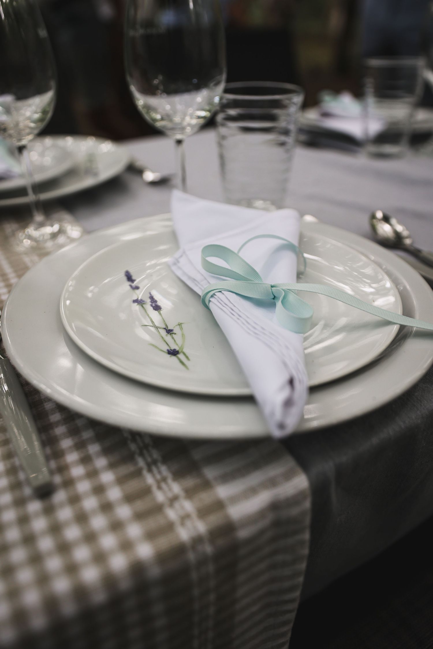 Photographe en Eure et Loir à Chartres, je vous accompagne pour capturer vos moments de vie, en famille, en couple ou lors de votre mariage