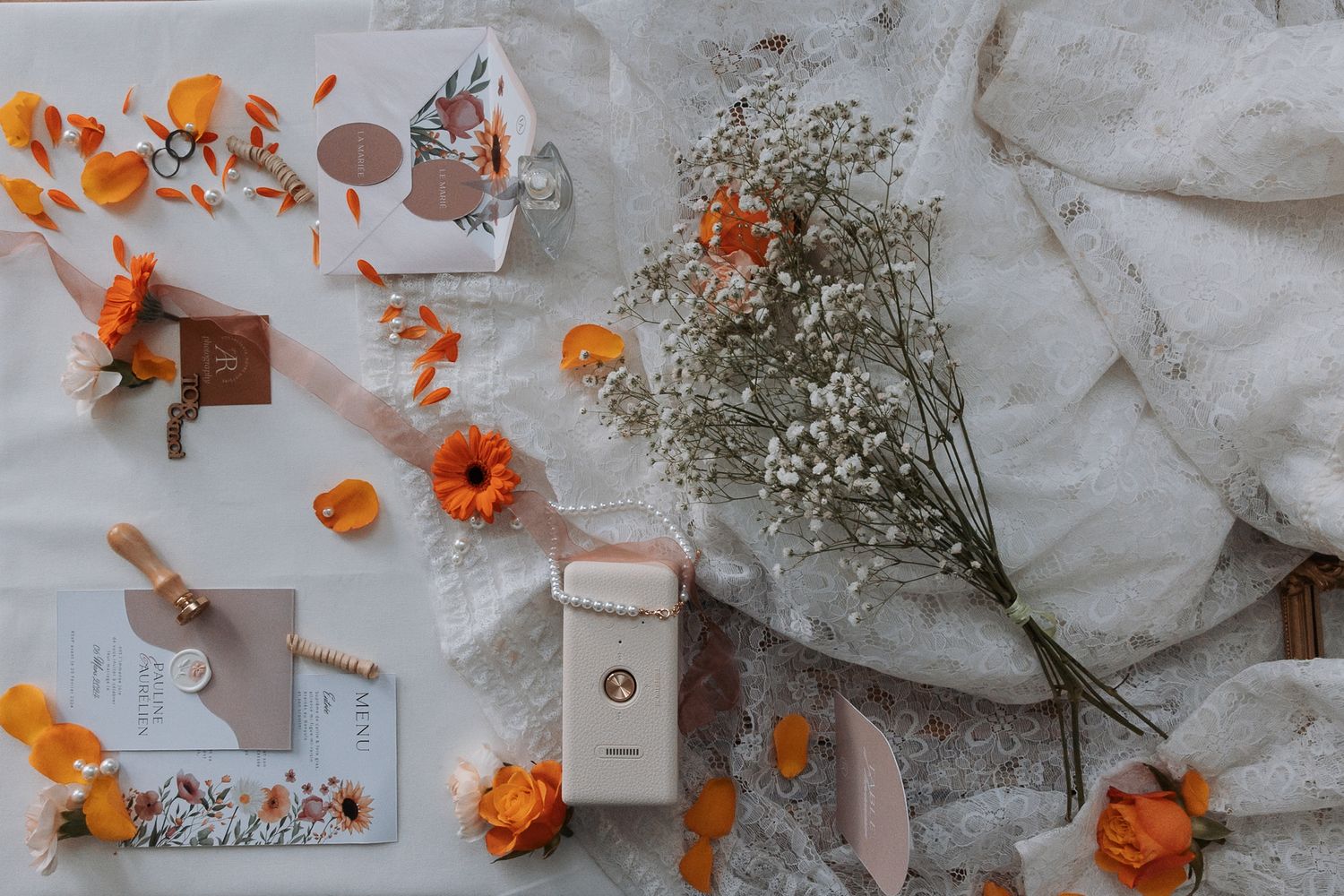 Photographe à Chartres, Eure-et-Loir, je capture vos mariages et instants de vie en famille, couple ou naissance avec émotion.