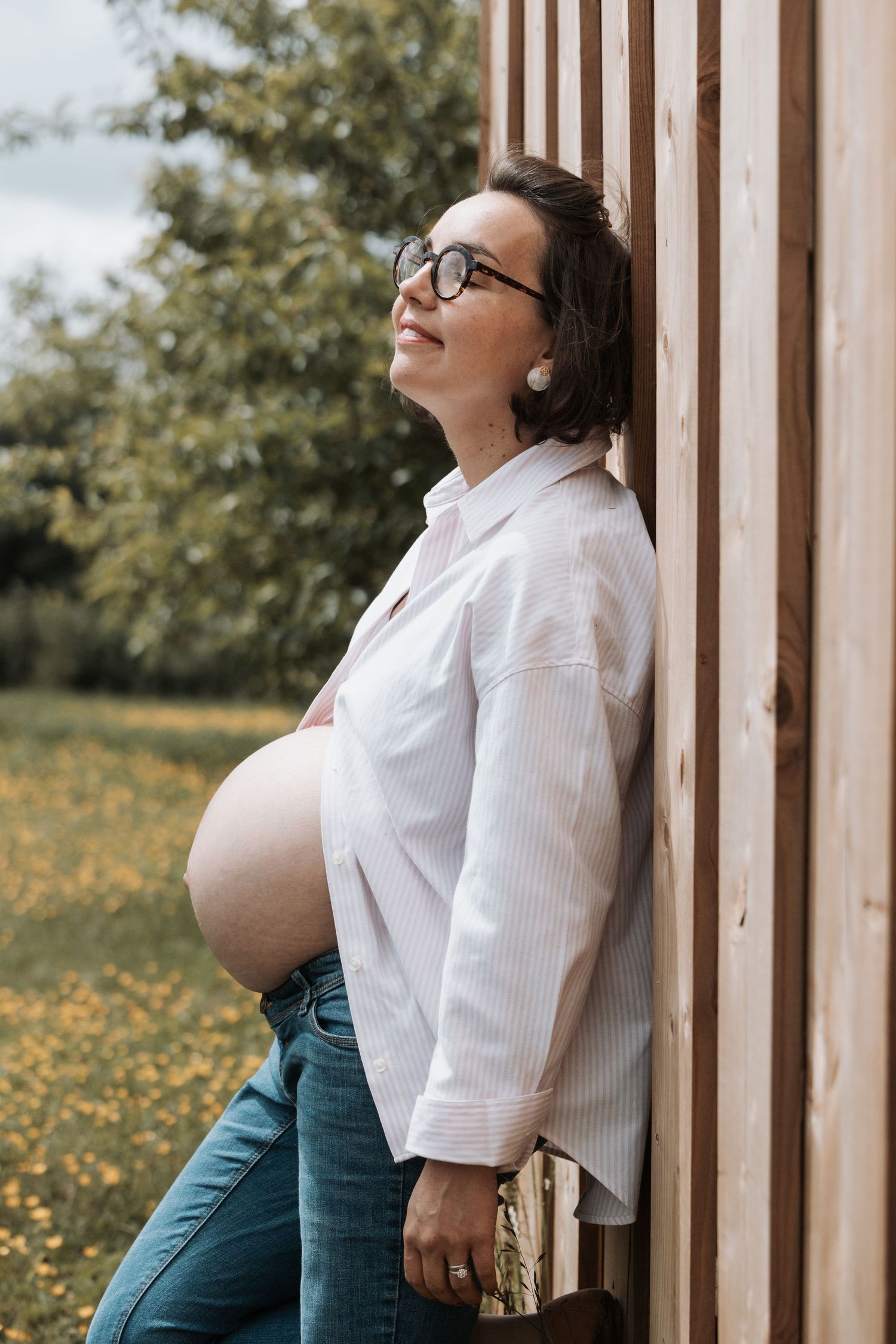 Photographe à Chartres, Eure-et-Loir, je capture vos mariages et instants de vie en famille, couple ou naissance avec émotion.