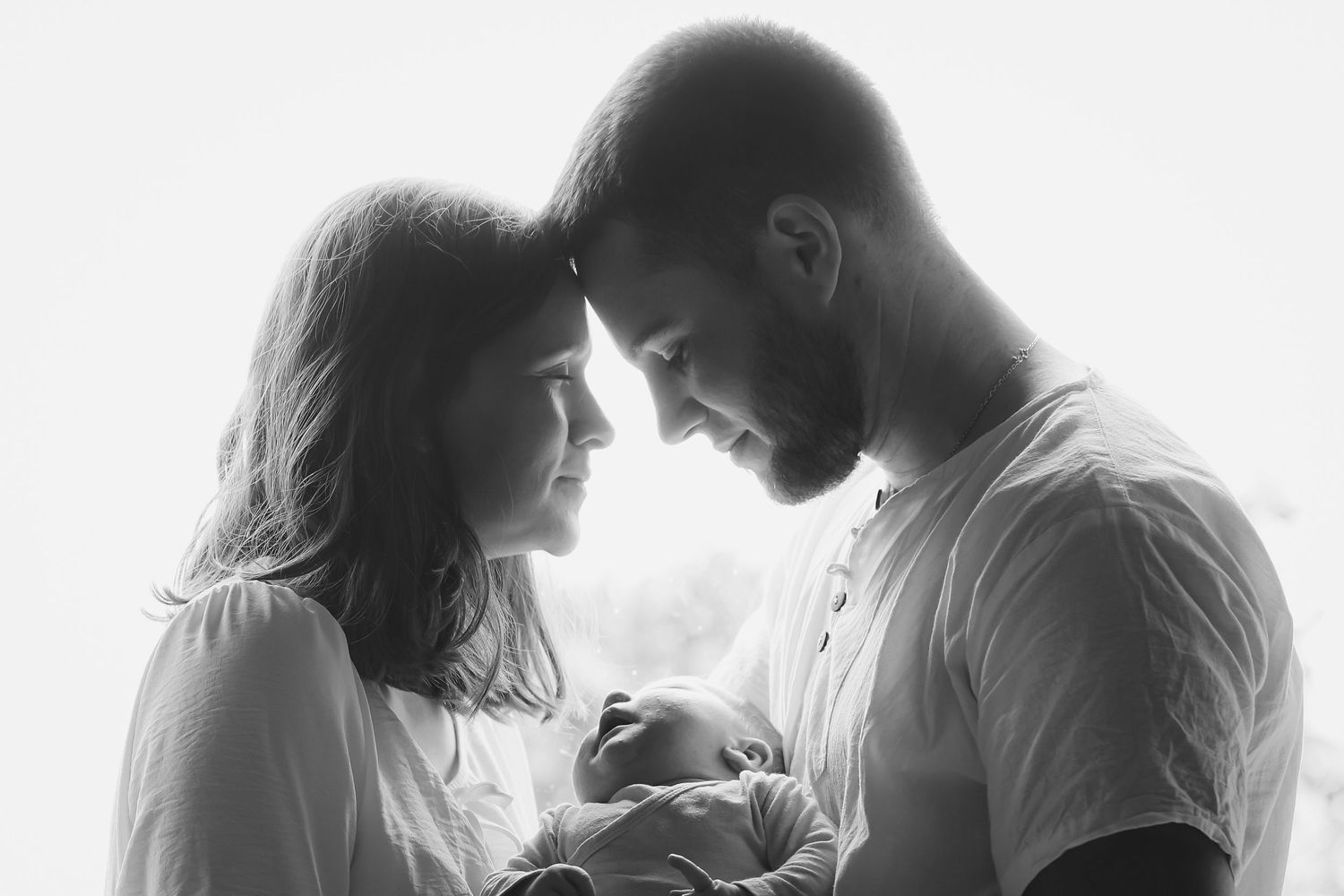 Photographe en Eure et Loir à Chartres, je vous accompagne pour capturer vos moments de vie, en famille, en couple ou lors de votre mariage