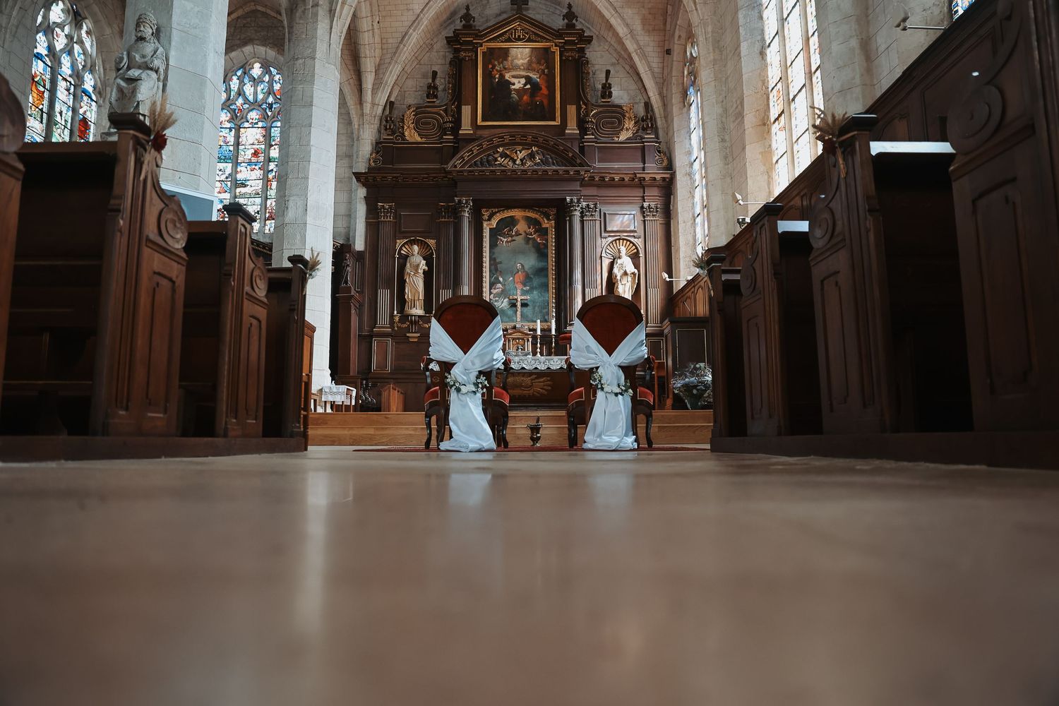 Photographe en Eure et Loir à Chartres, je vous accompagne pour capturer vos moments de vie, en famille, en couple ou lors de votre mariage
