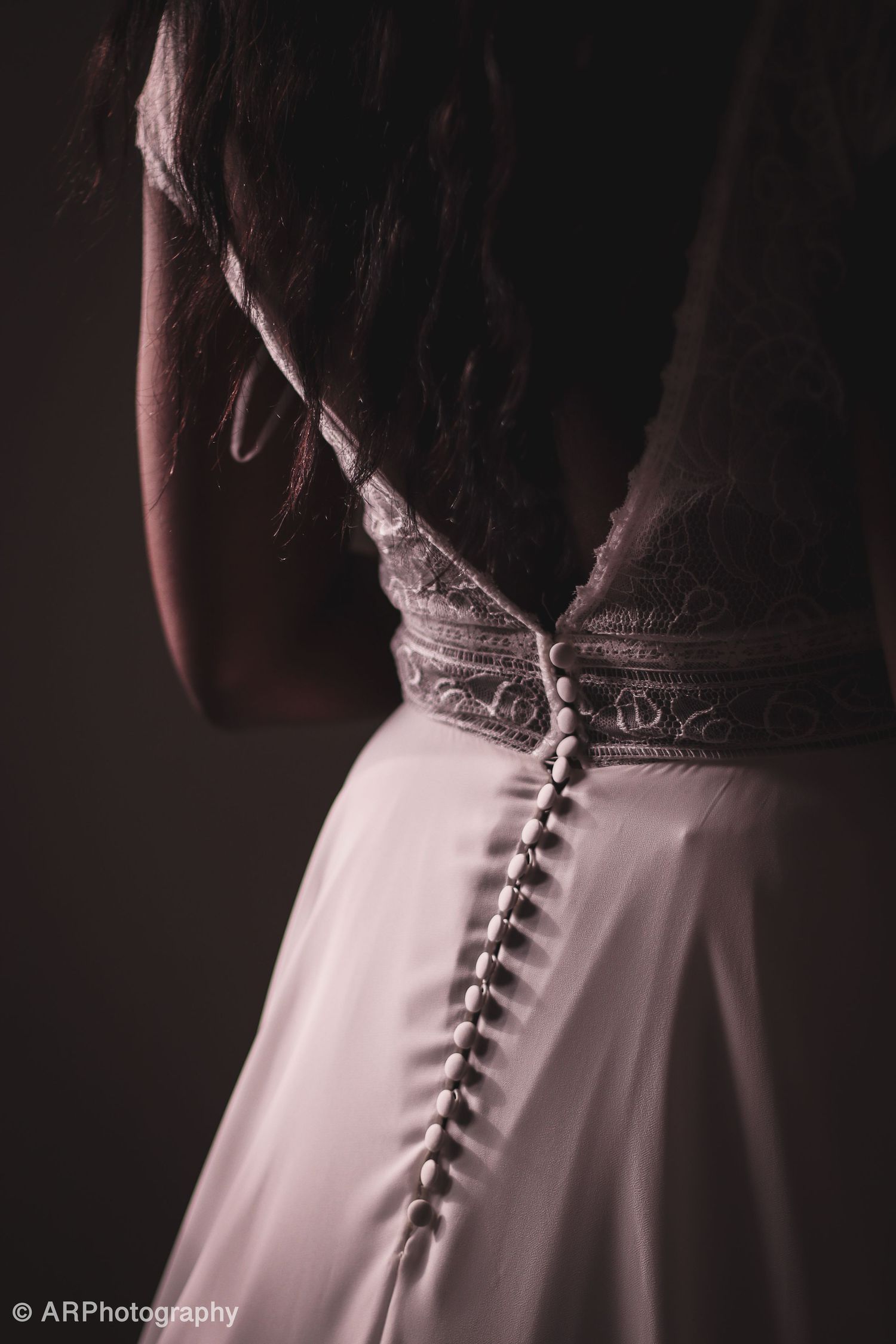 Photographe en Eure et Loir à Chartres, je vous accompagne pour capturer vos moments de vie, en famille, en couple ou lors de votre mariage