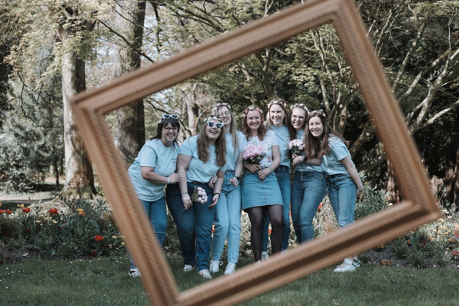 Photographe en Eure et Loir à Chartres, je vous accompagne pour capturer vos moments de vie, en famille, en couple ou lors de votre mariage