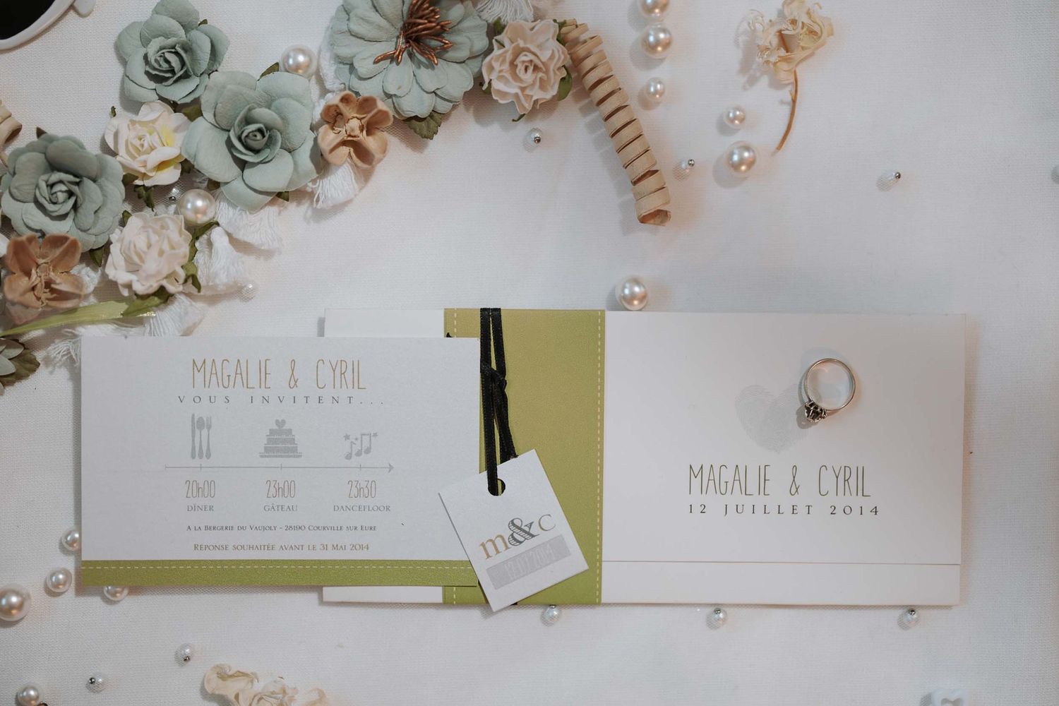 Photographe à Chartres, Eure-et-Loir, je capture vos mariages et instants de vie en famille, couple ou naissance avec émotion.