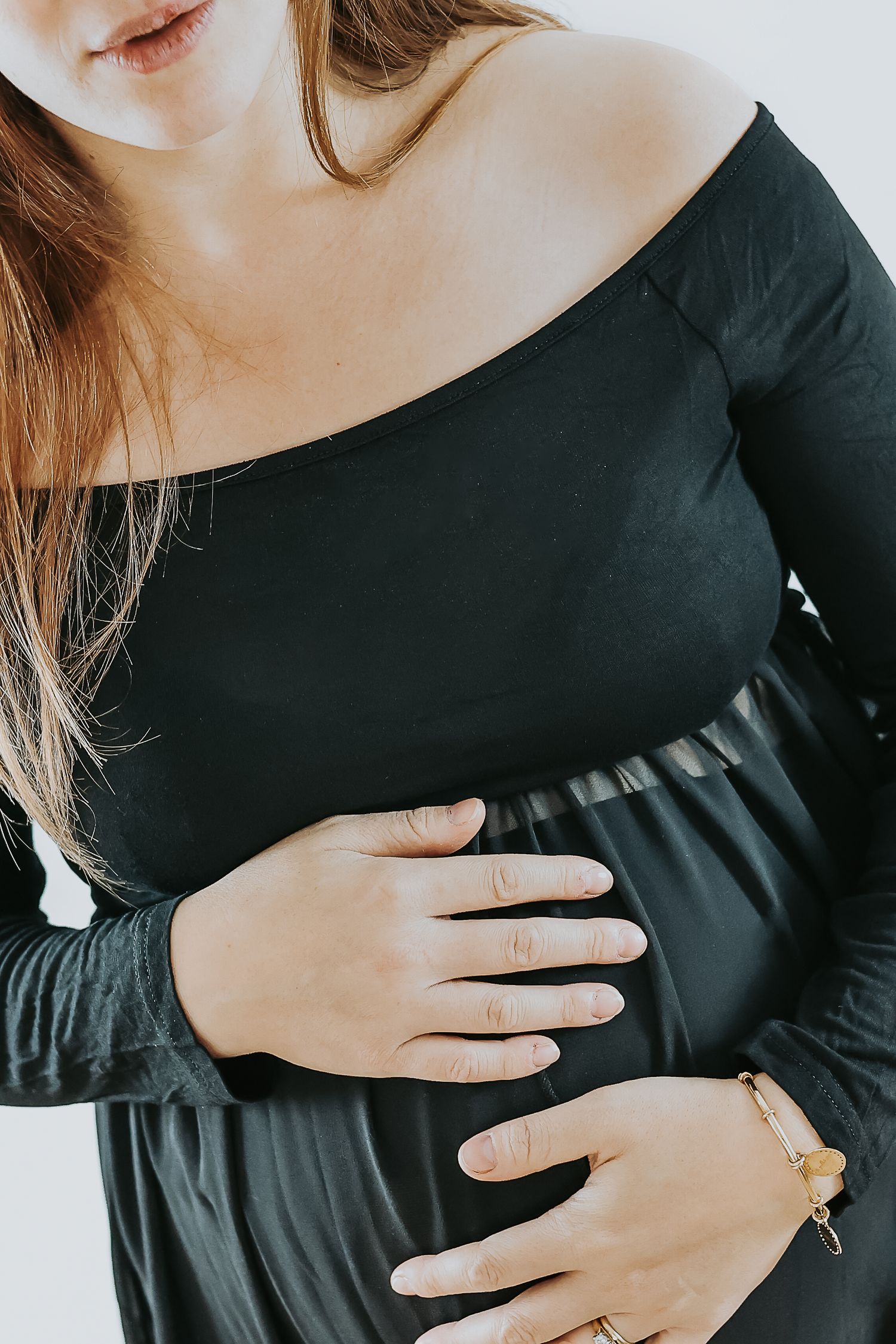 Photographe à Chartres, Eure-et-Loir, je capture vos mariages et instants de vie en famille, couple ou naissance avec émotion.