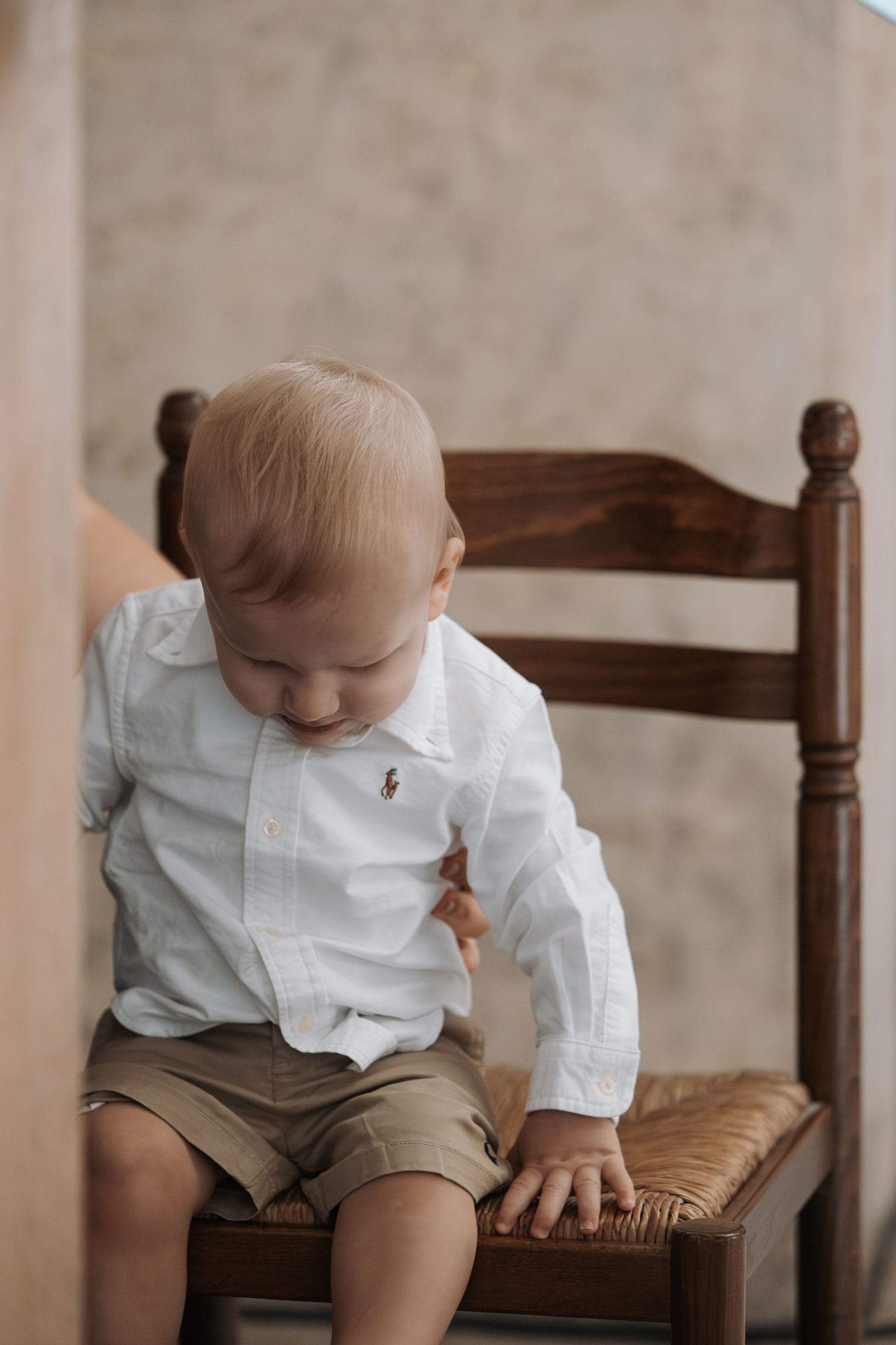 Photographe à Chartres, Eure-et-Loir, je capture vos mariages et instants de vie en famille, couple ou naissance avec émotion.