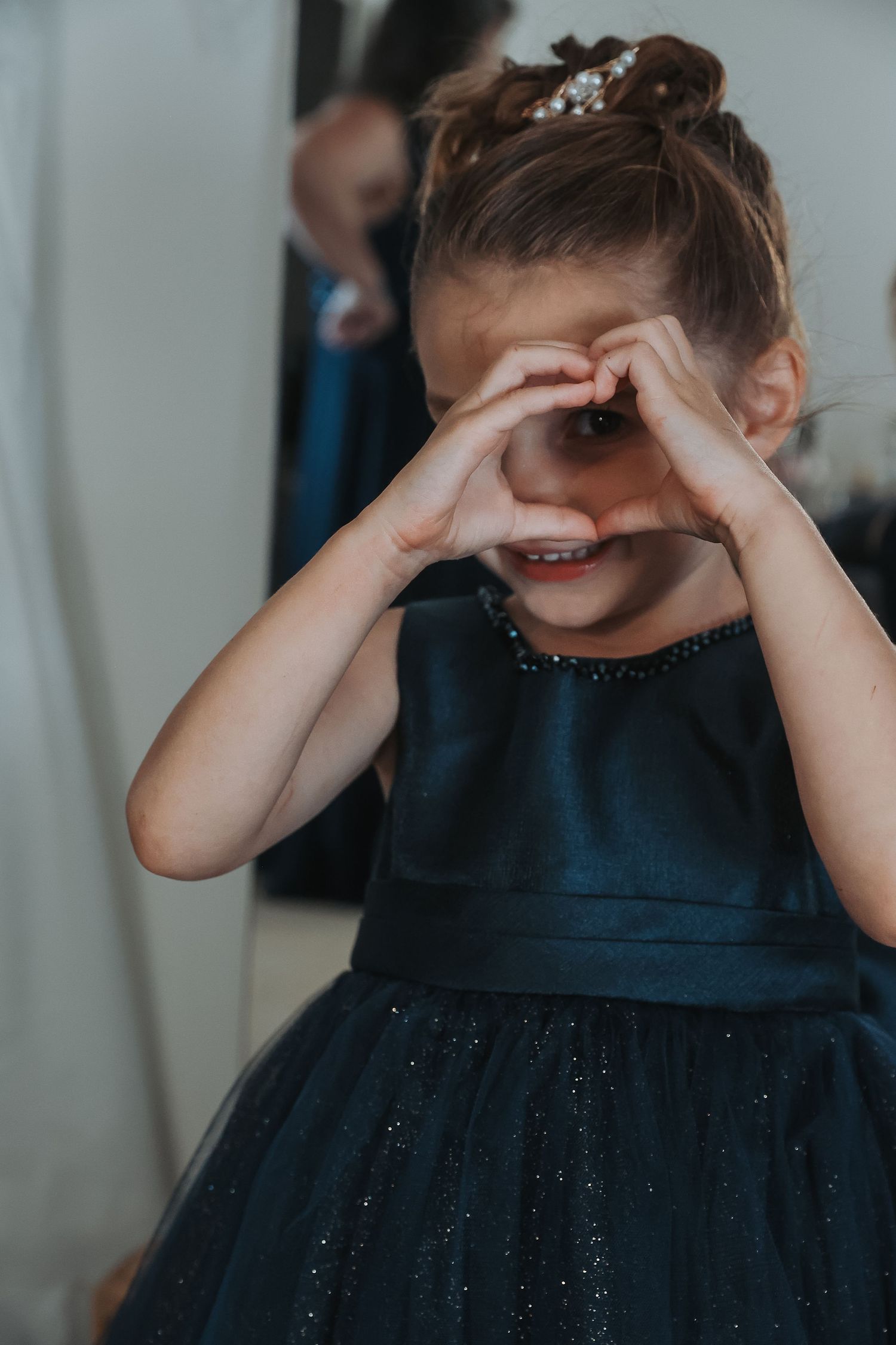 Photographe en Eure et Loir à Chartres, je vous accompagne pour capturer vos moments de vie, en famille, en couple ou lors de votre mariage