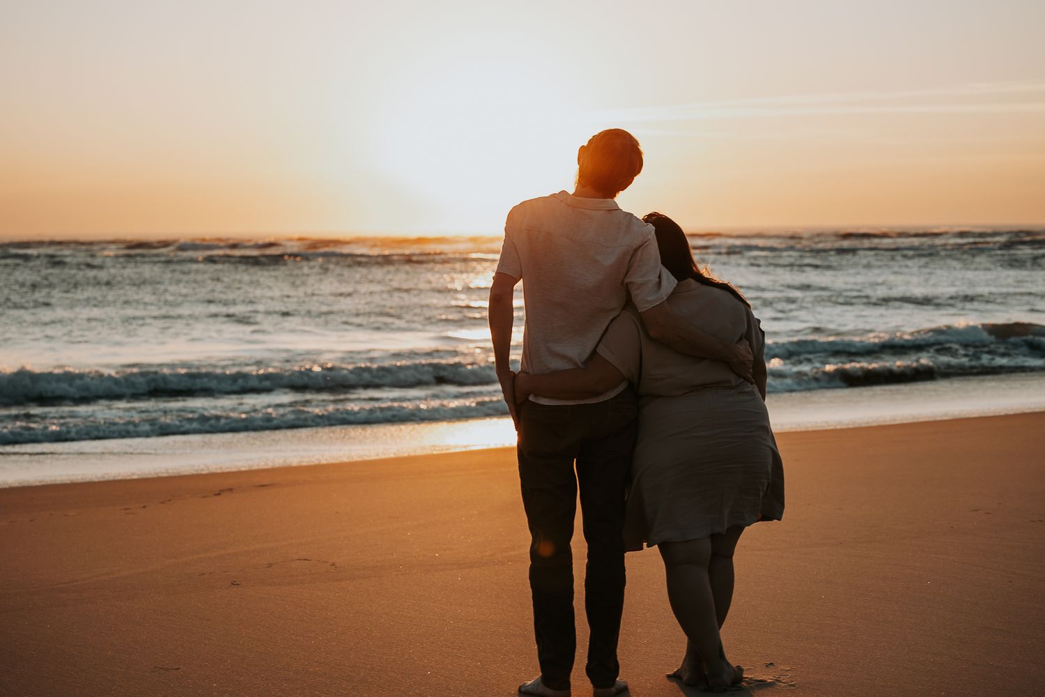 Photographe à Chartres, Eure-et-Loir, je capture vos mariages et instants de vie en famille, couple ou naissance avec émotion.