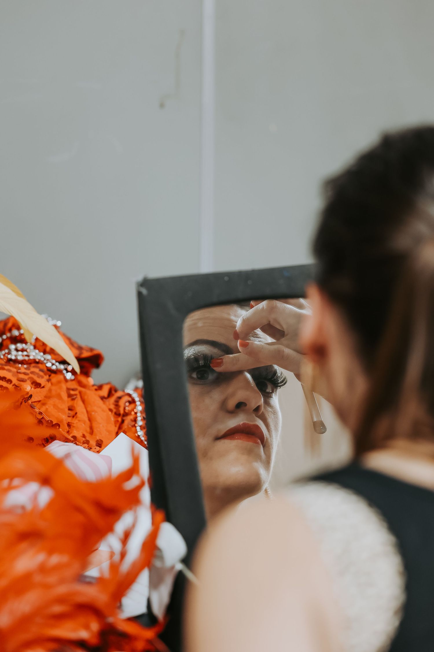 Photographe en Eure et Loir à Chartres, je vous accompagne pour capturer vos moments de vie, en famille, en couple ou lors de votre mariage