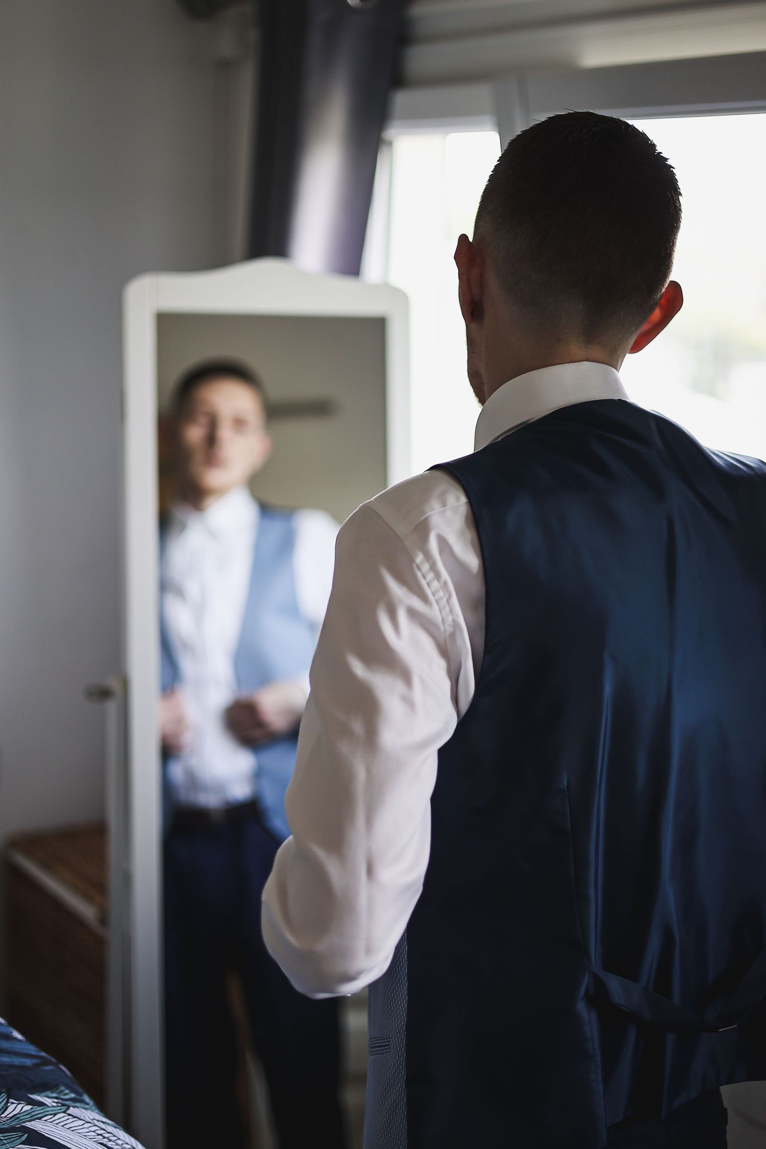 Photographe en Eure et Loir à Chartres, je vous accompagne pour capturer vos moments de vie, en famille, en couple ou lors de votre mariage