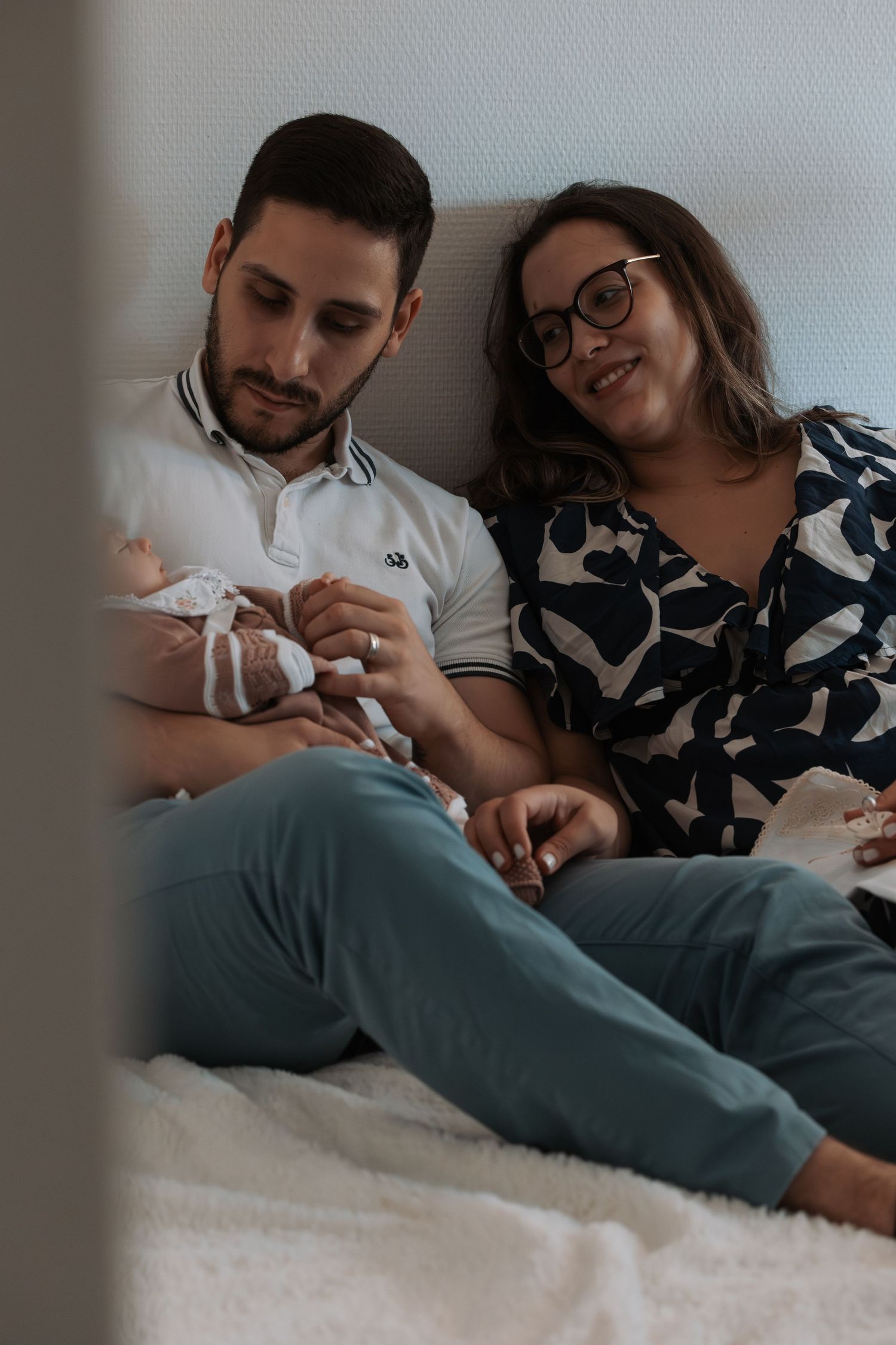 Photographe à Chartres, Eure-et-Loir, je capture vos mariages et instants de vie en famille, couple ou naissance avec émotion.