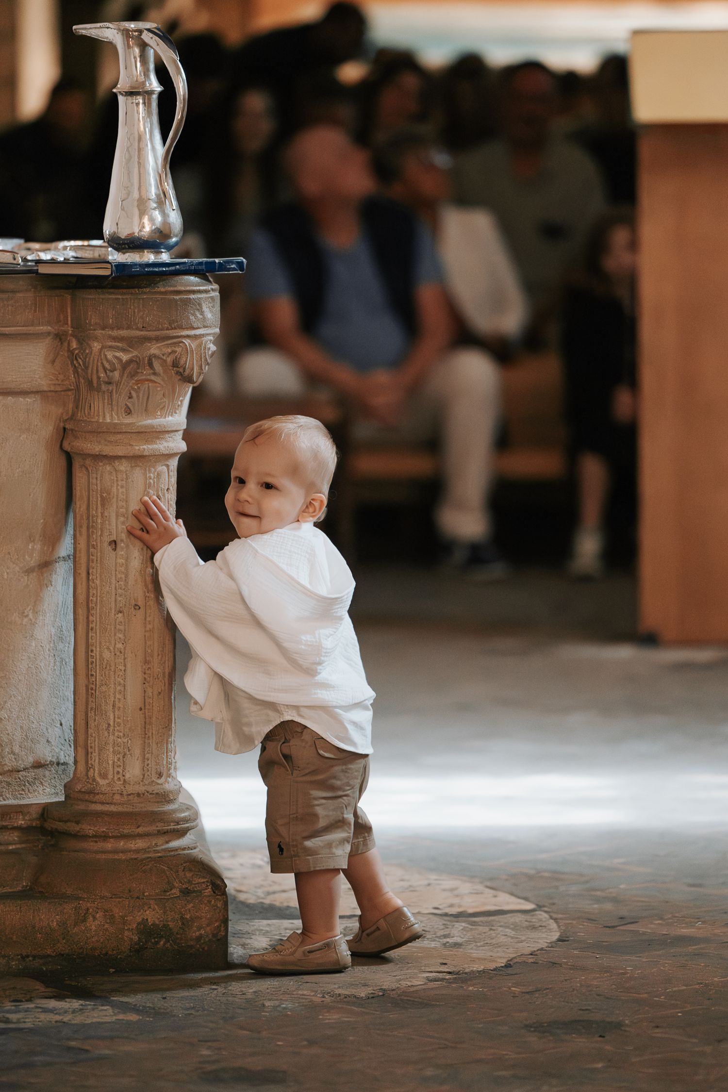 Photographe à Chartres, Eure-et-Loir, je capture vos mariages et instants de vie en famille, couple ou naissance avec émotion.