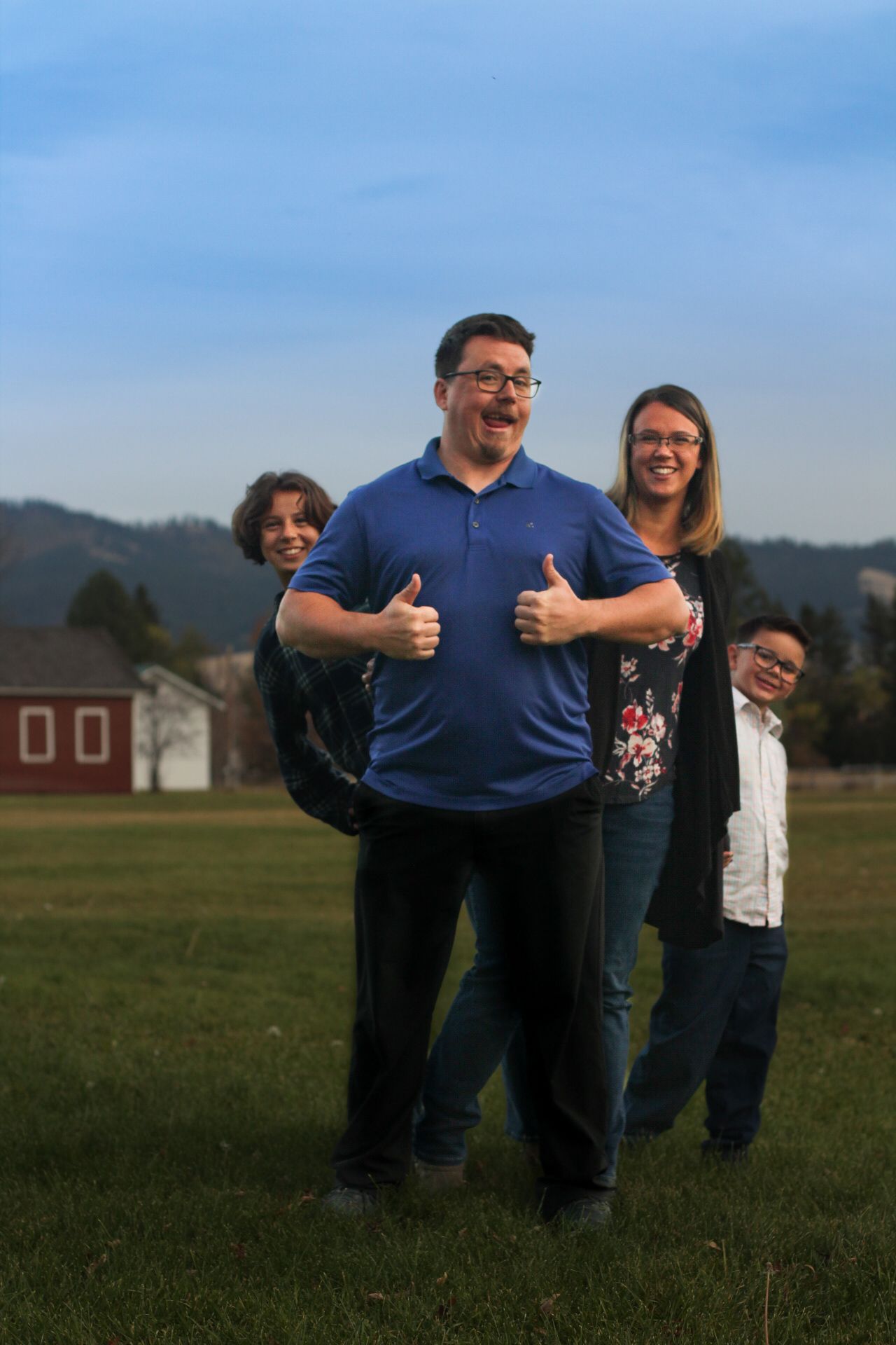 Missoula, Mt Family Portrait with blue skies and barn in background
Kayla Sproles Photography 2025