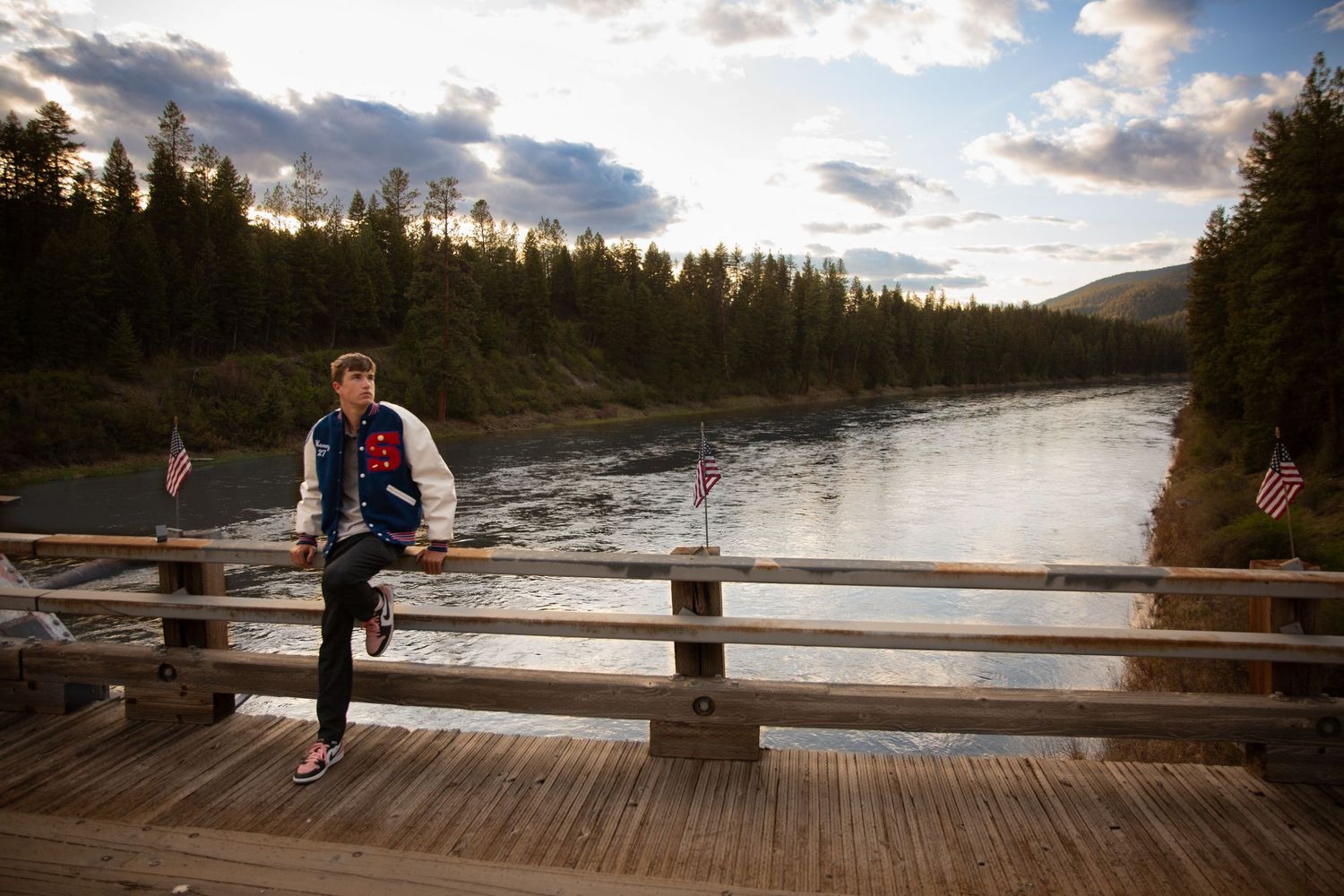 Superior, Mt Graduate Senior Portrait, outdoor on bridge over river
Kayla Sproles Photography 2025