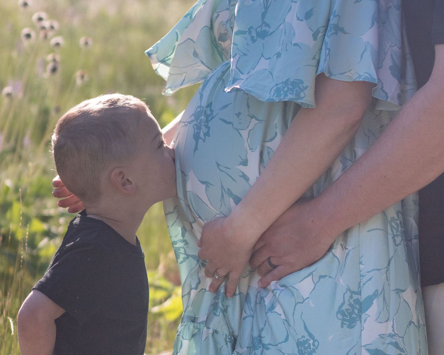 Missoula, Mt Maternity Portrait with siblings
Kayla Sproles Photography 2025