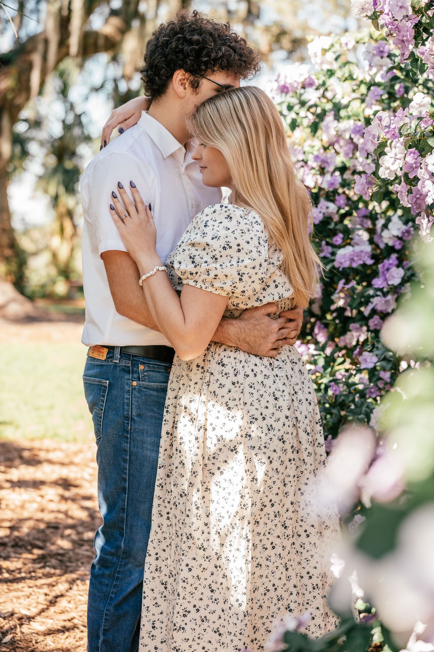 Couples engagement photoshoot at Bok Tower Gardens in Lake Wales, Polk County, Florida