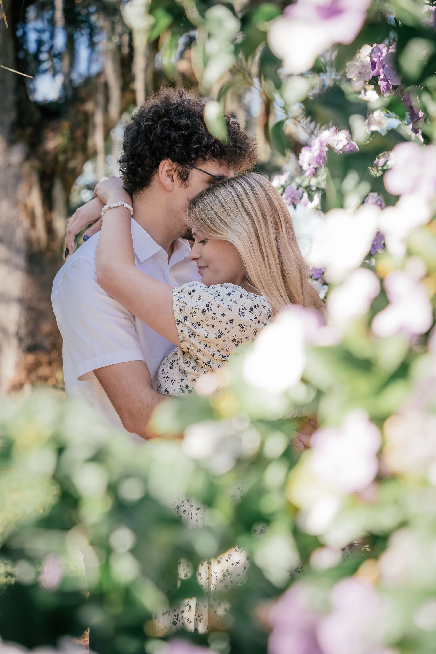 Couples engagement photoshoot at Bok Tower Gardens in Lake Wales, Polk County, Florida