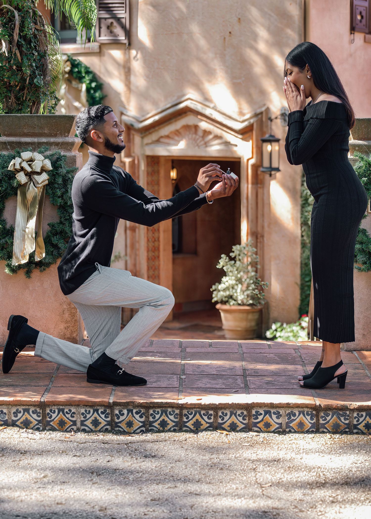 Couples engagement photoshoot at Bok Tower Gardens in Lake Wales, Polk County, Florida