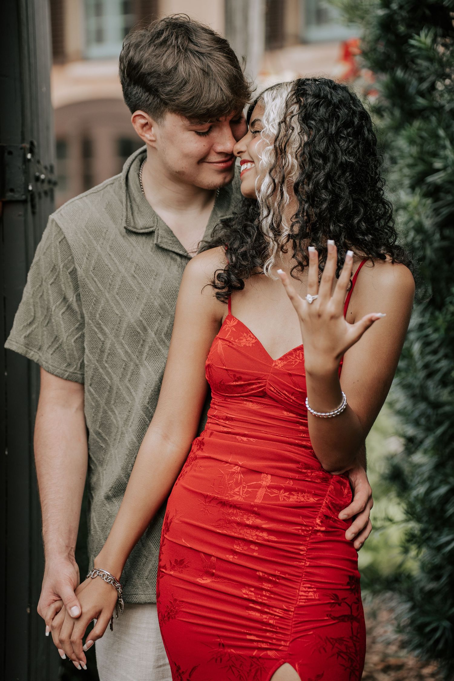 Couples engagement photoshoot at Bok Tower Gardens in Lake Wales, Polk County, Florida