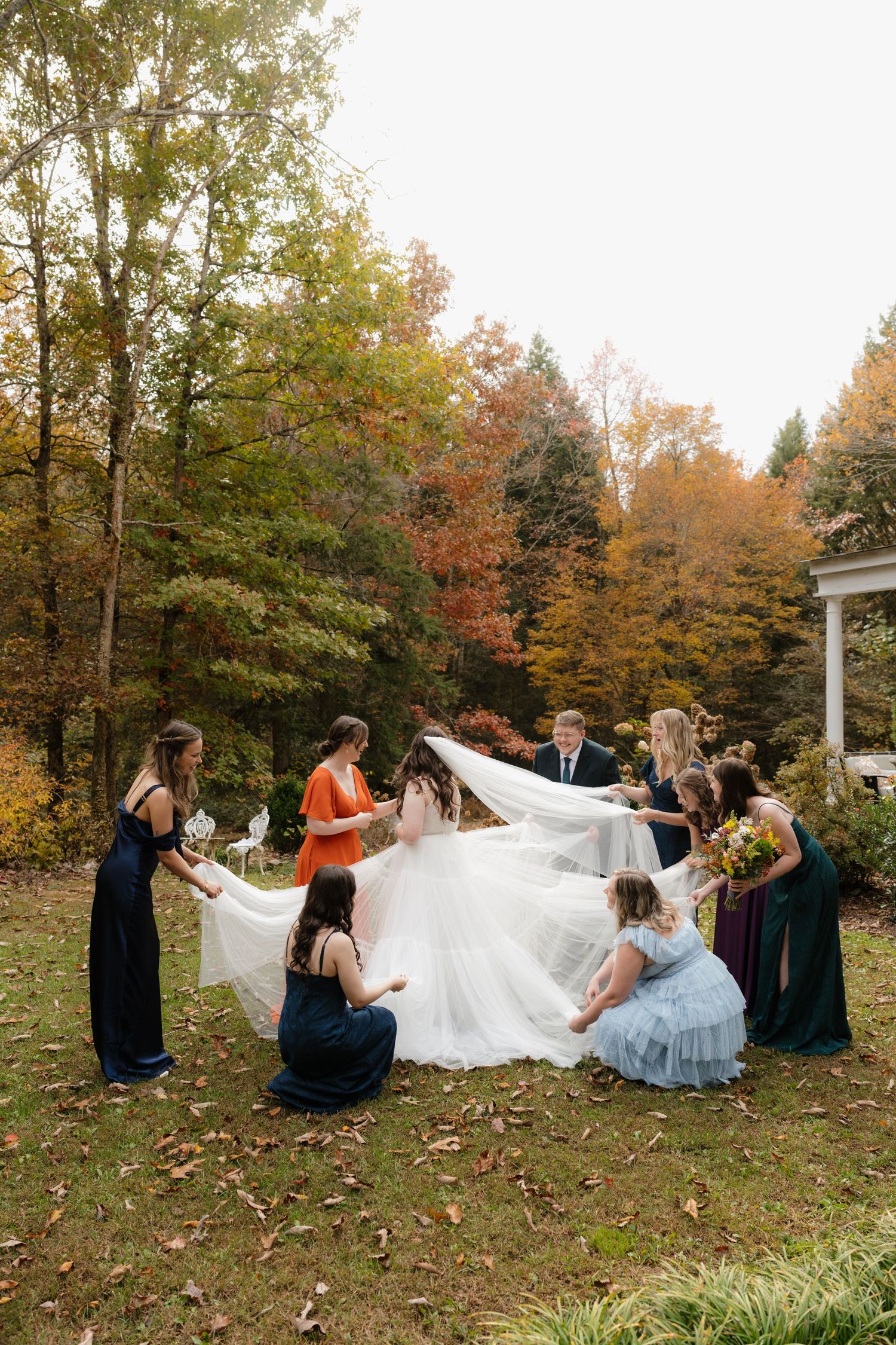 Getting married this fall and wanting the fall colors to pop? Your wedding photos should feel true to you and your wedding day. Inquire now!