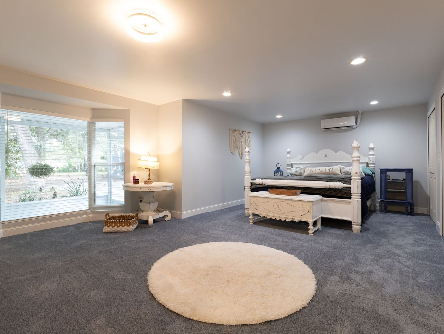 Master bedroom in Sebring, Florida