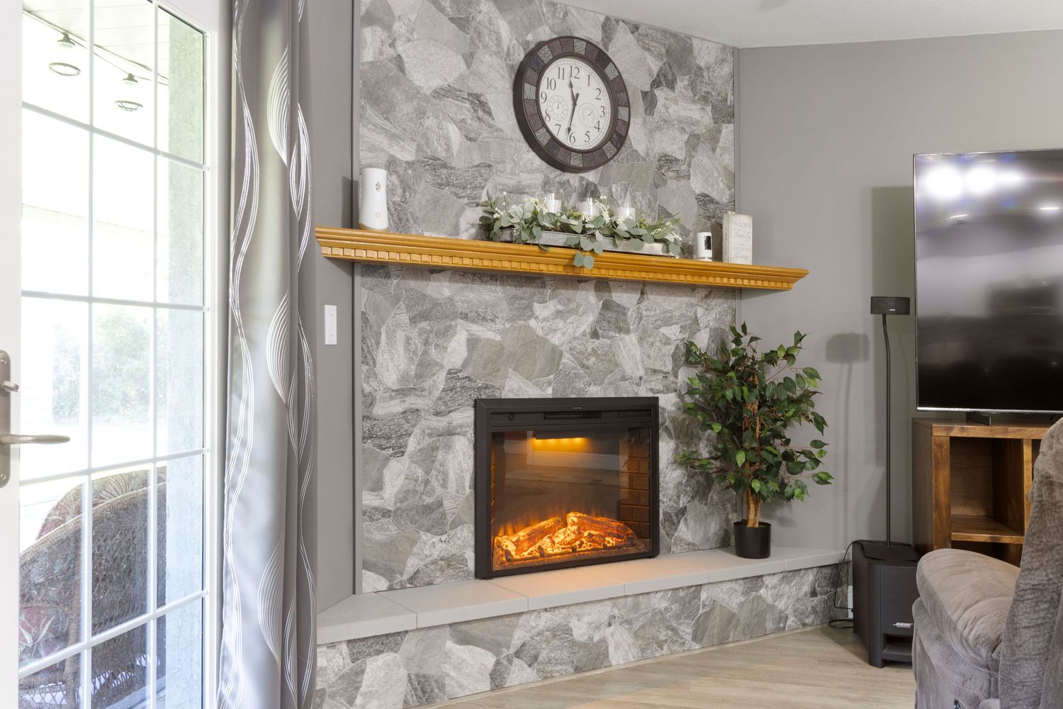 Real Estate Interior Photo.