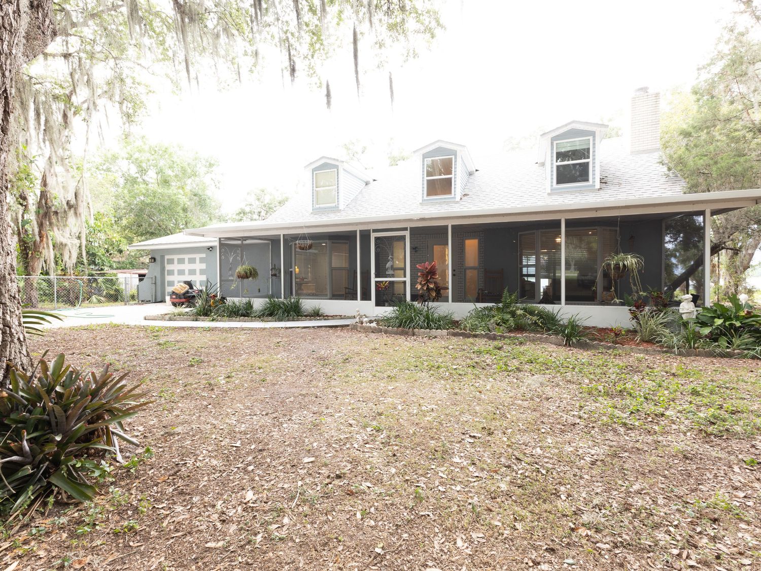 Front of a house in Sebring, Florida