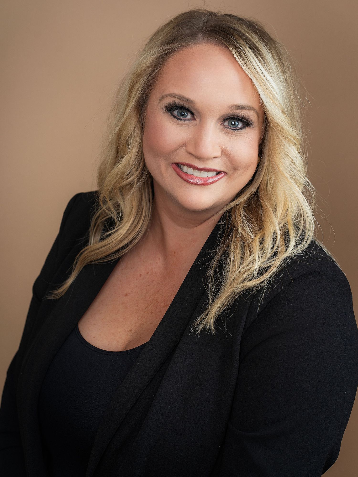 Headshot of Kodak hair stylist  taken by East Tennessee personal branding photographer in Dandridge TN portrait studio