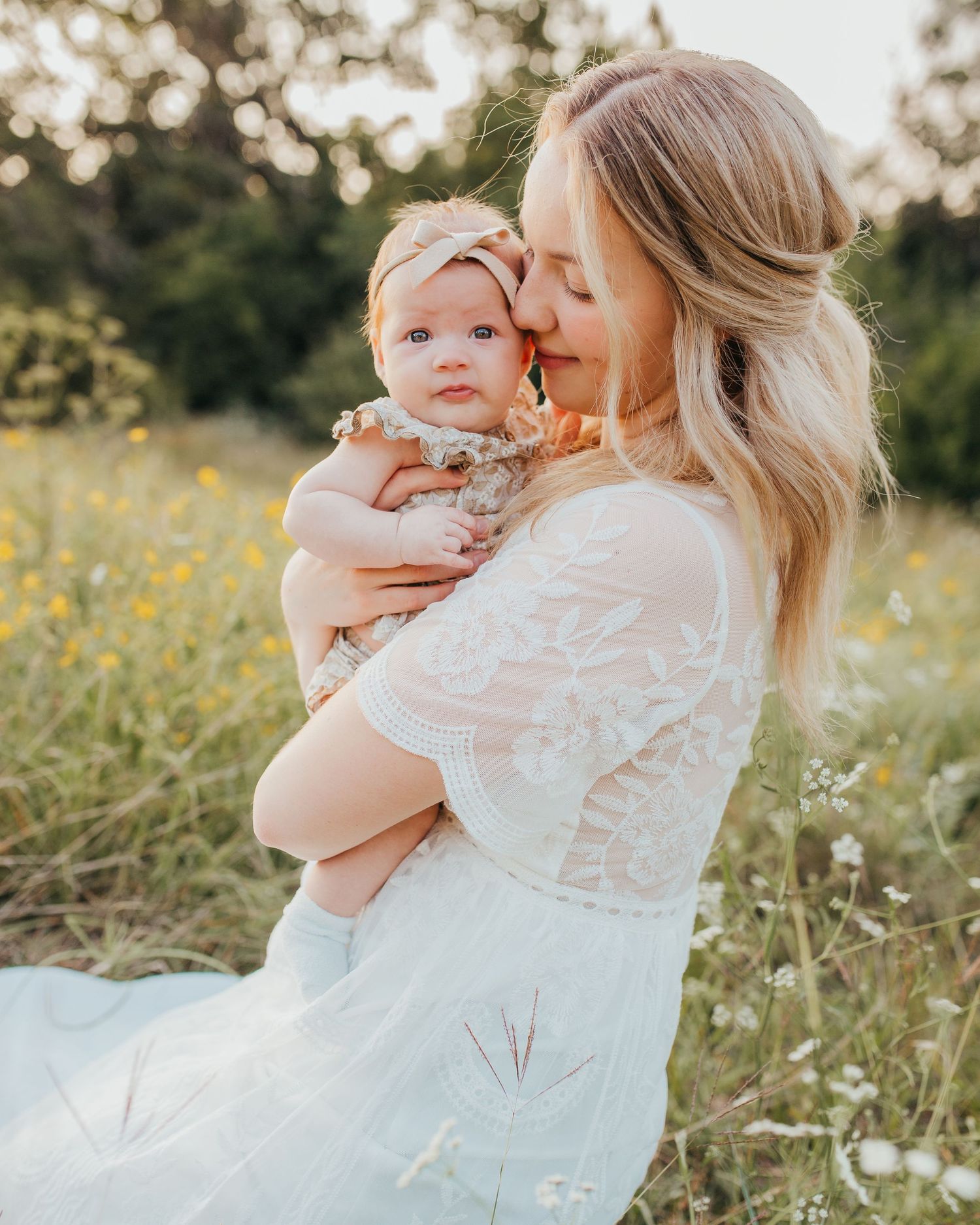 Golden hour motherhood photographer in Fort Worth TX