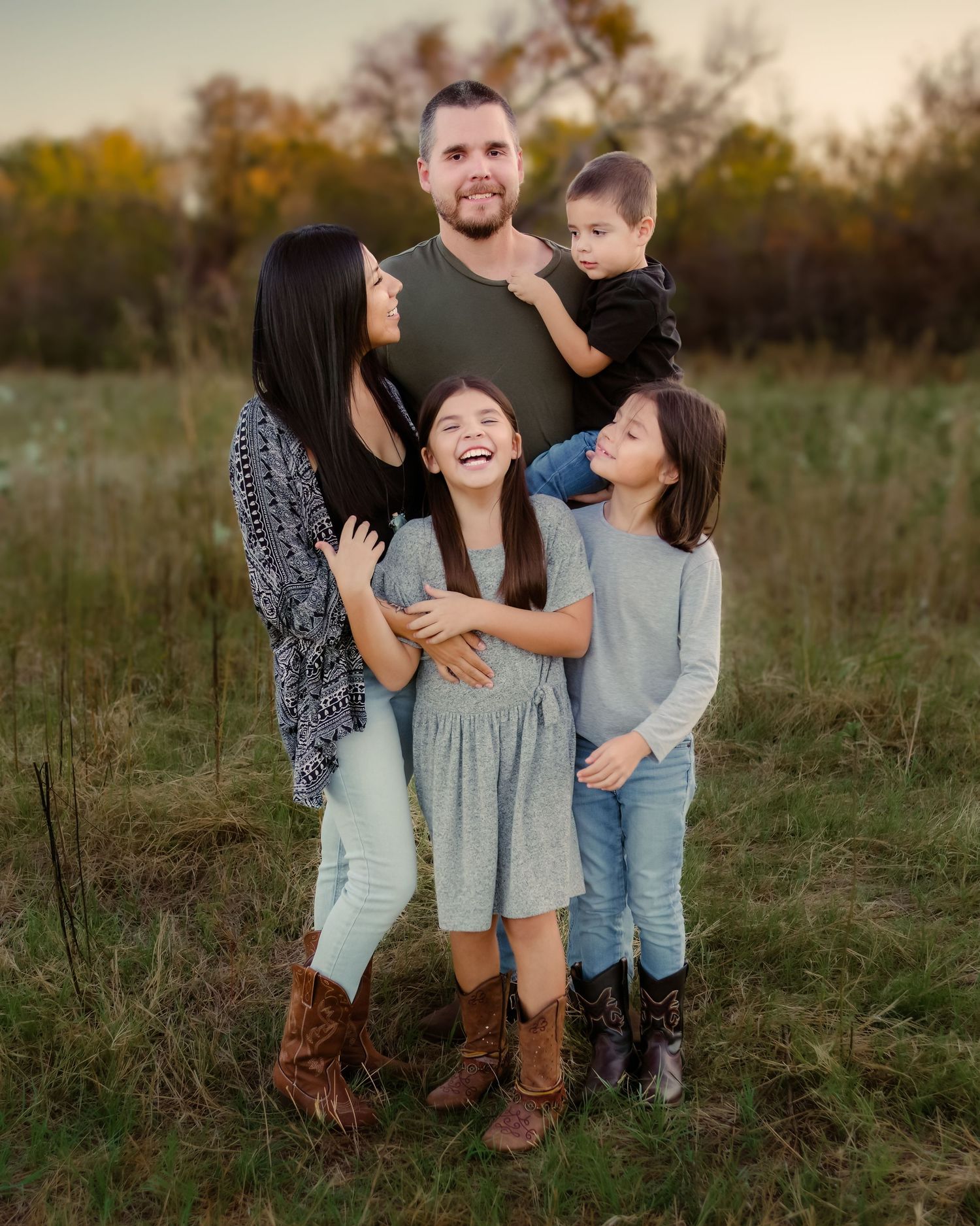 Lifestyle family photographer in Fort Worth, TX