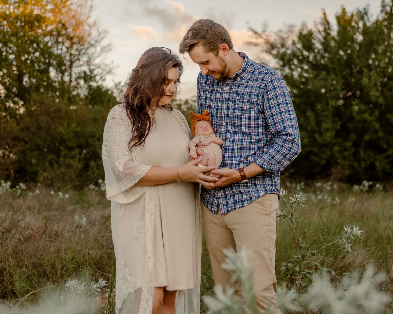 Outdoor family newborn session