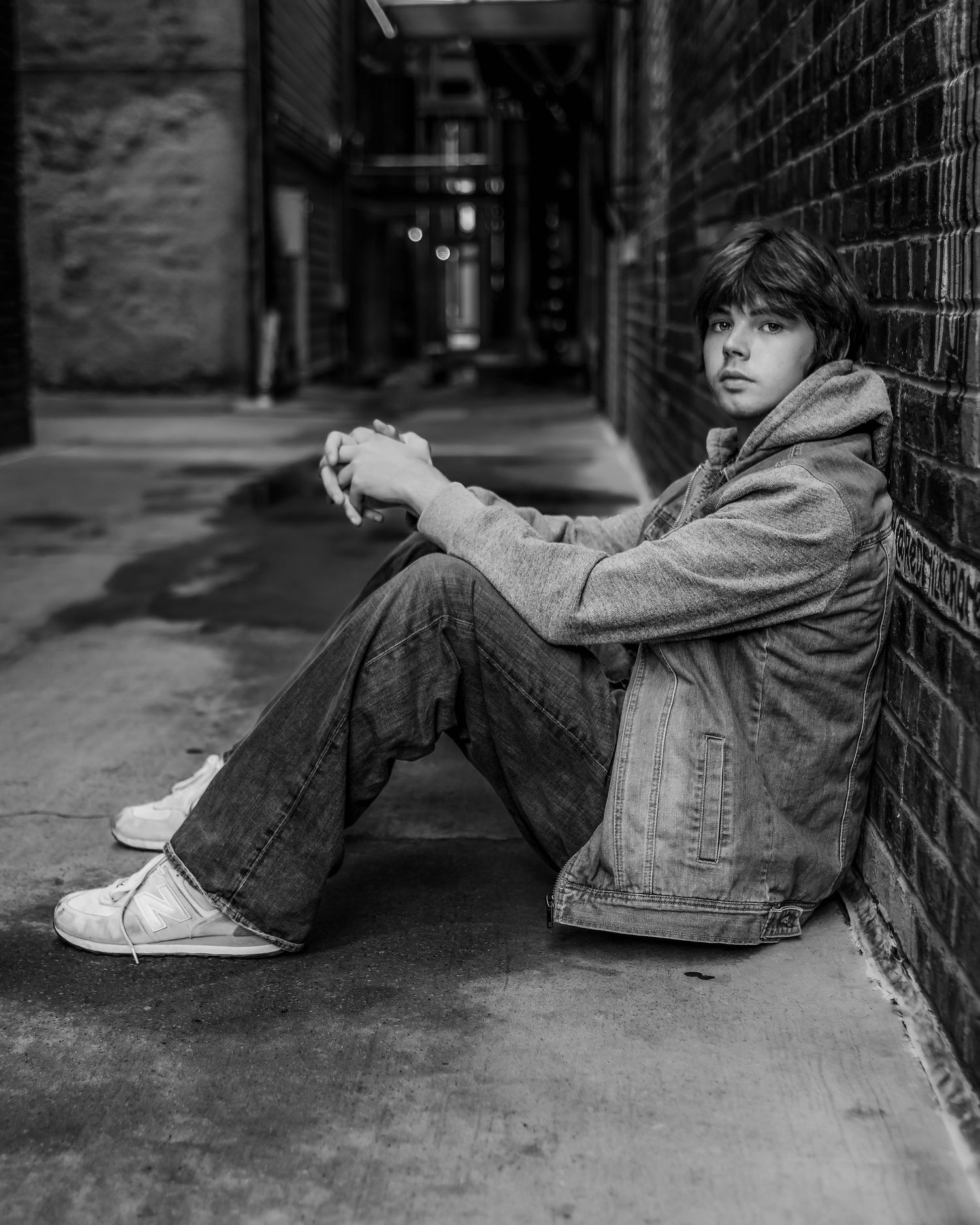 Senior portrait photographer in Fort Worth TX
