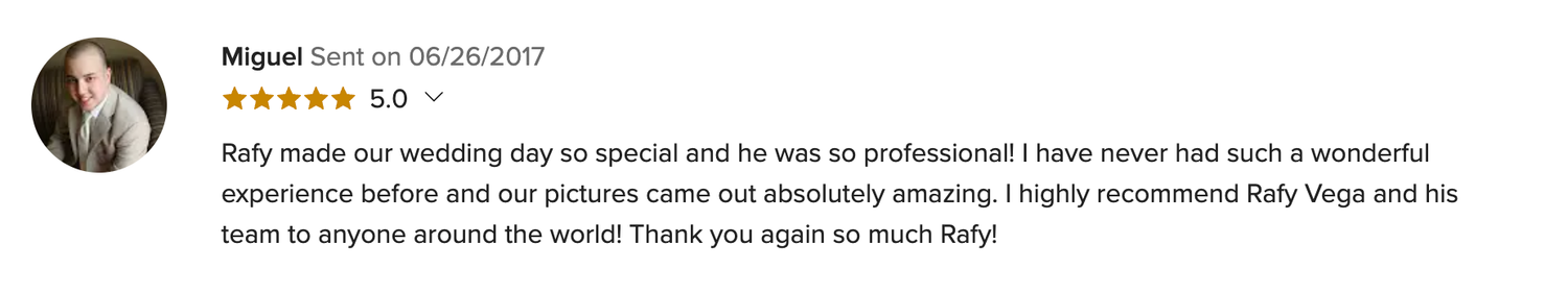 Five-star Google review praising Raly's professional wedding photography services, recommending Billy Vegas to teams worldwide.