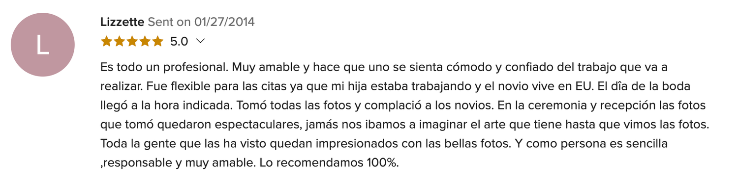 Five-star customer review praising a photographer's flexible, skilled work capturing wedding moments in the EU.