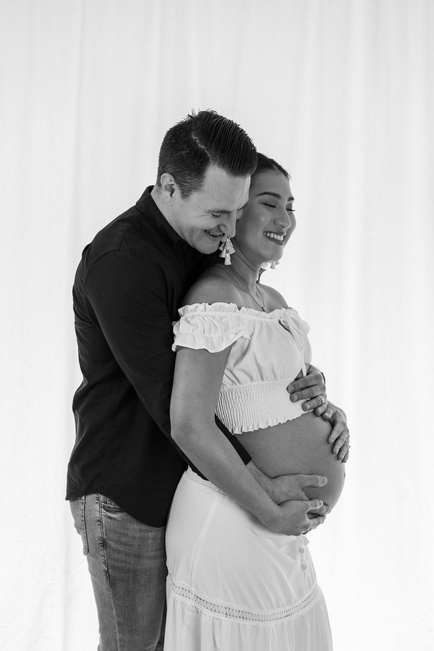 Maternity photos South Jersey emotional portrait