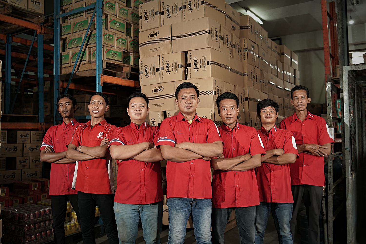 Executive Portrait CEO dengan standar visual jurnalisme premium. Unirama Surabaya Project hilda art photography