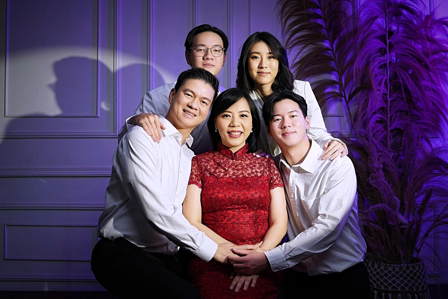 Sesi foto BOD Surabaya dengan standar kualitas media nasional. International Company by hilda art photography surabaya