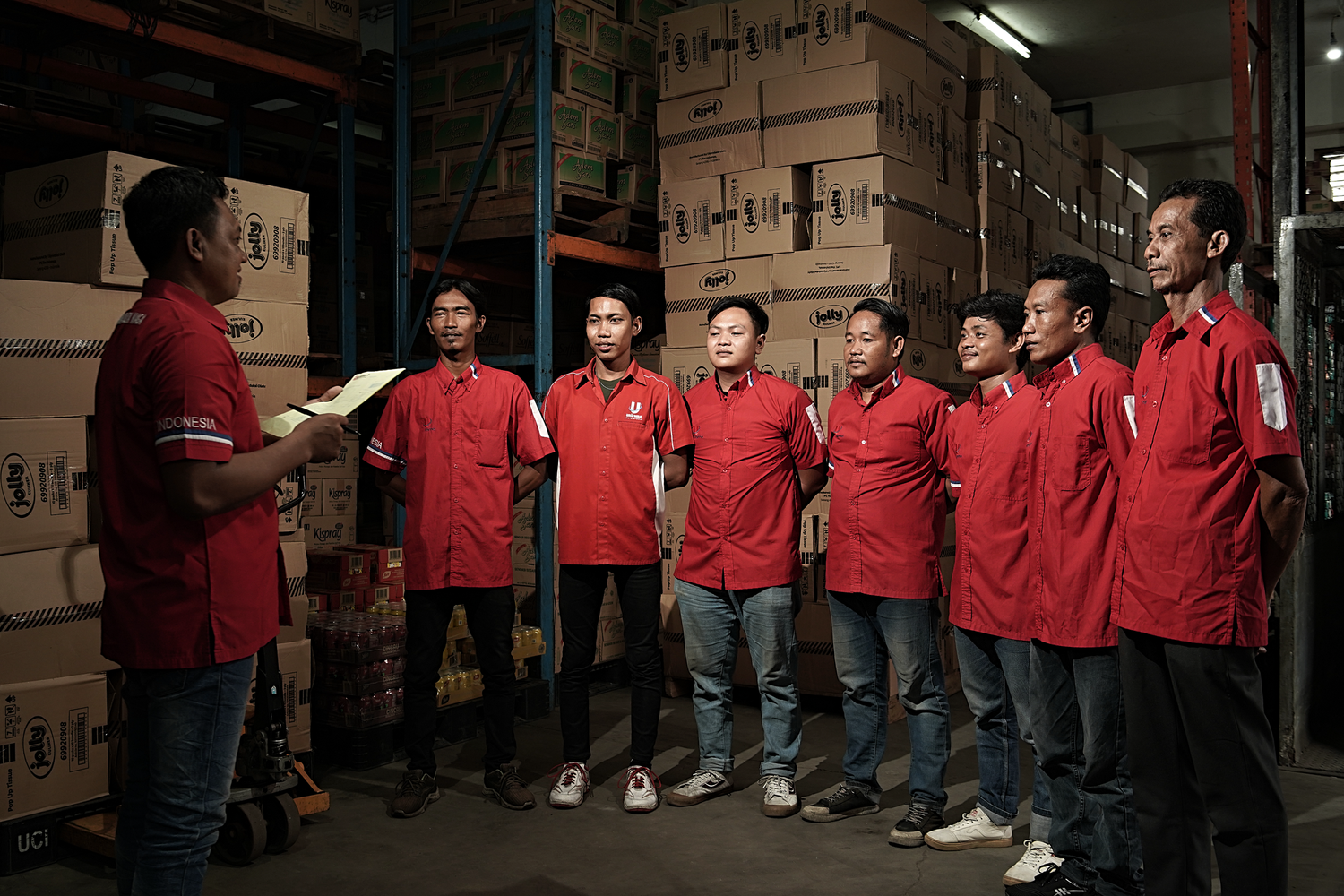 Executive Portrait CEO dengan standar visual jurnalisme premium. Unirama Surabaya Project hilda art photography