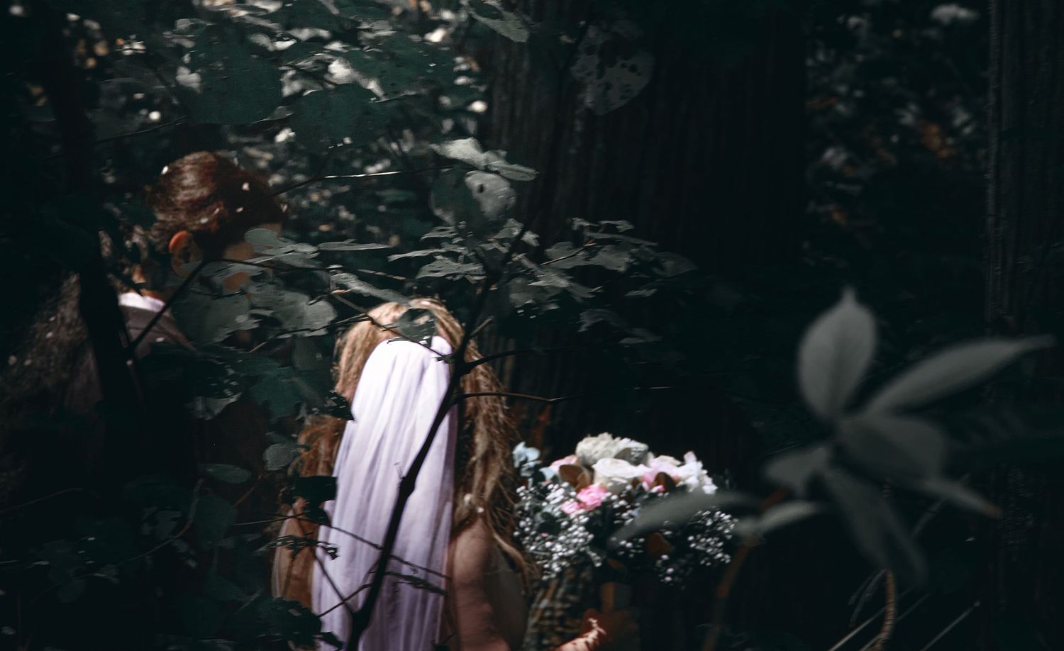 Intimate forest wedding photography session by Monica Lopez Photography